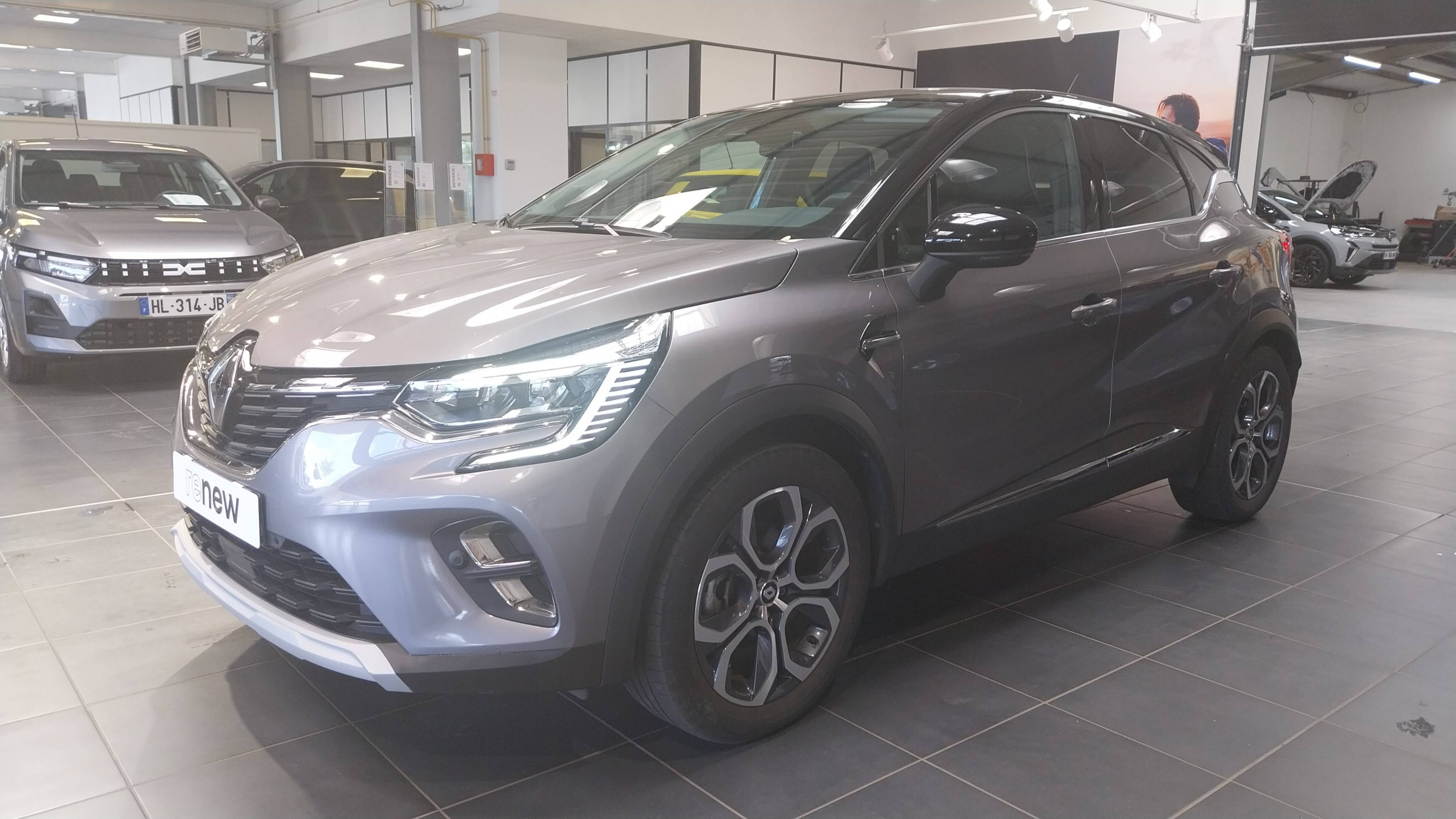 Renault Captur  E-Tech 145 - 21 occasion de 2022 en vente à Quimper