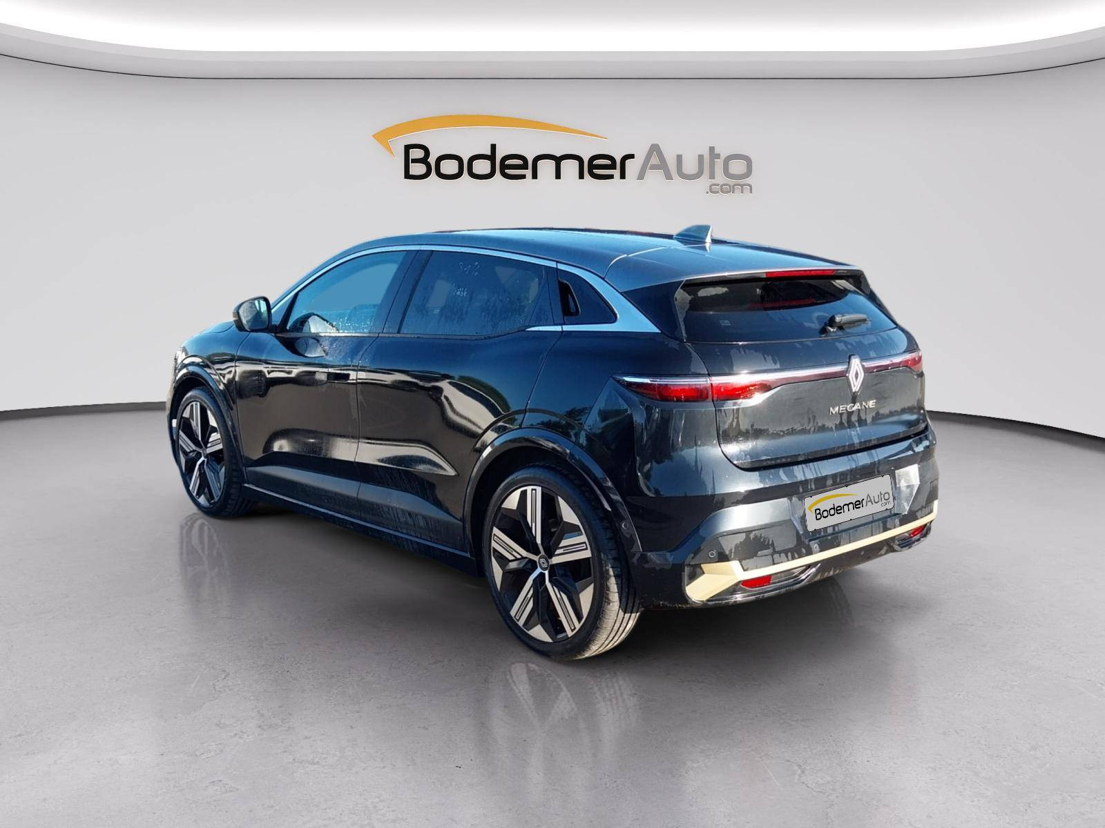 Vente en ligne Renault Megane E-Tech  EV60 220 ch super charge au prix de 22 990 €