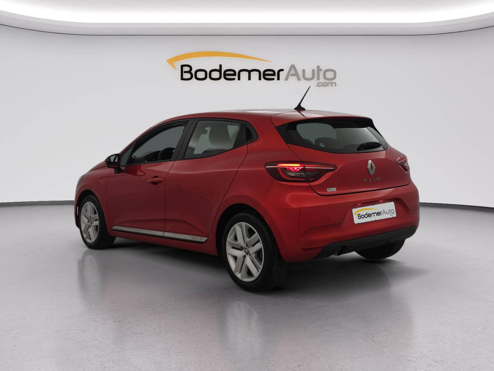 Vente en ligne Renault Clio 5 Clio Blue dCi 100 - 21N au prix de 13 490 €