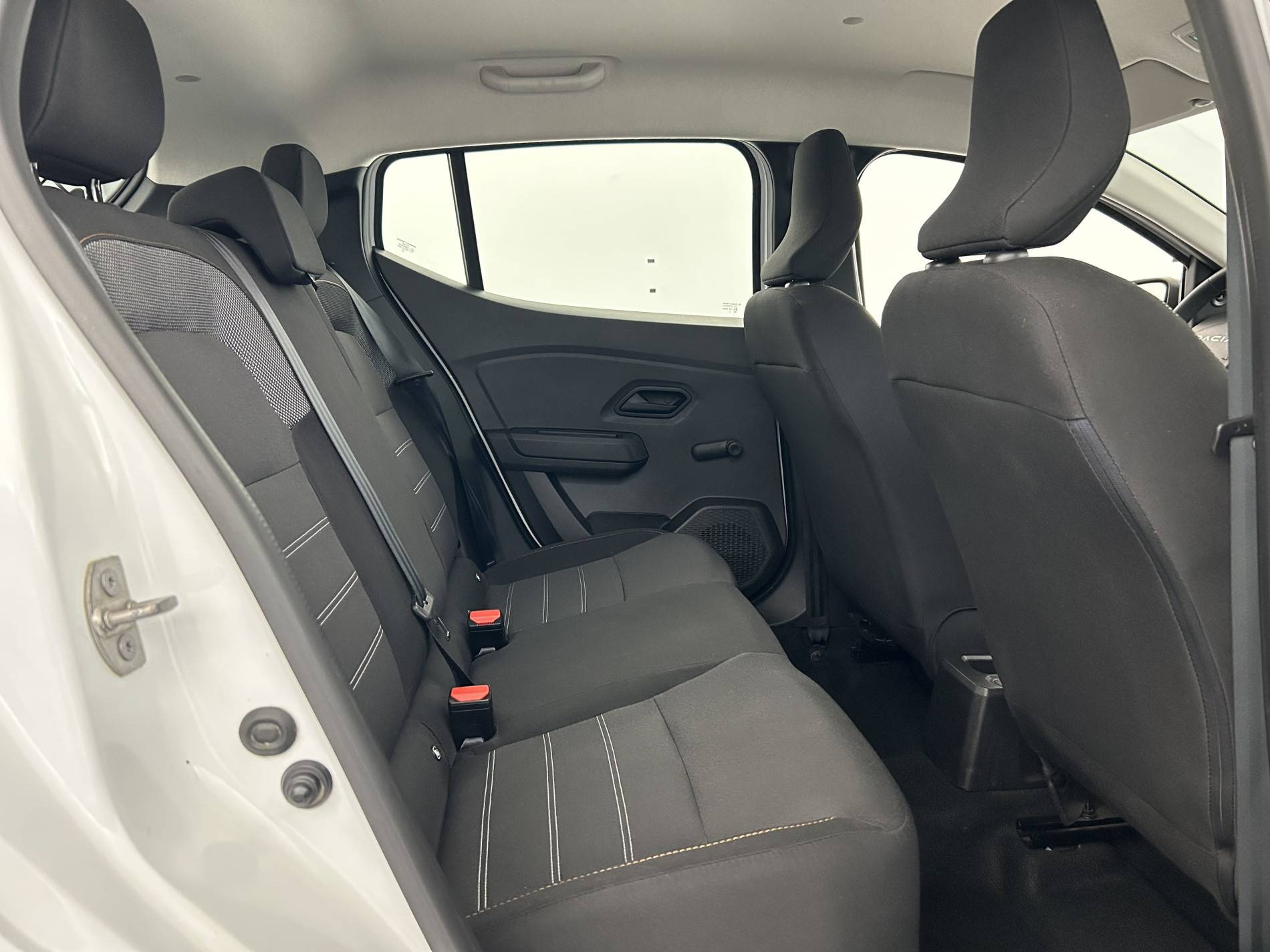 Vente en ligne Dacia Sandero  ECO-G 100 au prix de 13 490 €