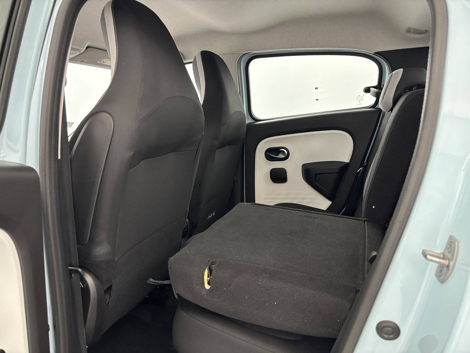 Vente en ligne Renault Twingo 3  SCe 65 - 21 au prix de 11 990 €