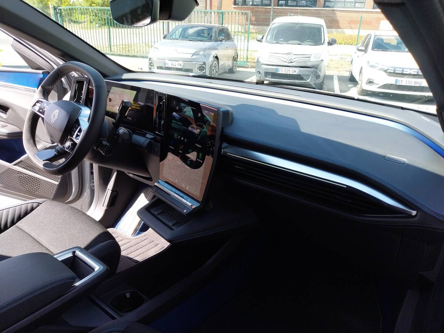 Vente en ligne Renault Megane E-Tech  220 ch autonomie confort au prix de 44 000 €