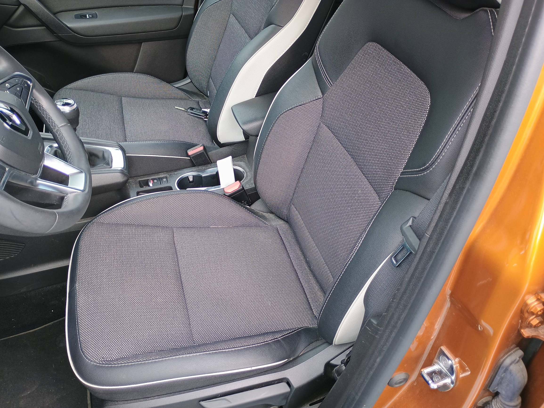 Vente en ligne Renault Captur  TCe 140 - 21 au prix de 17 590 €