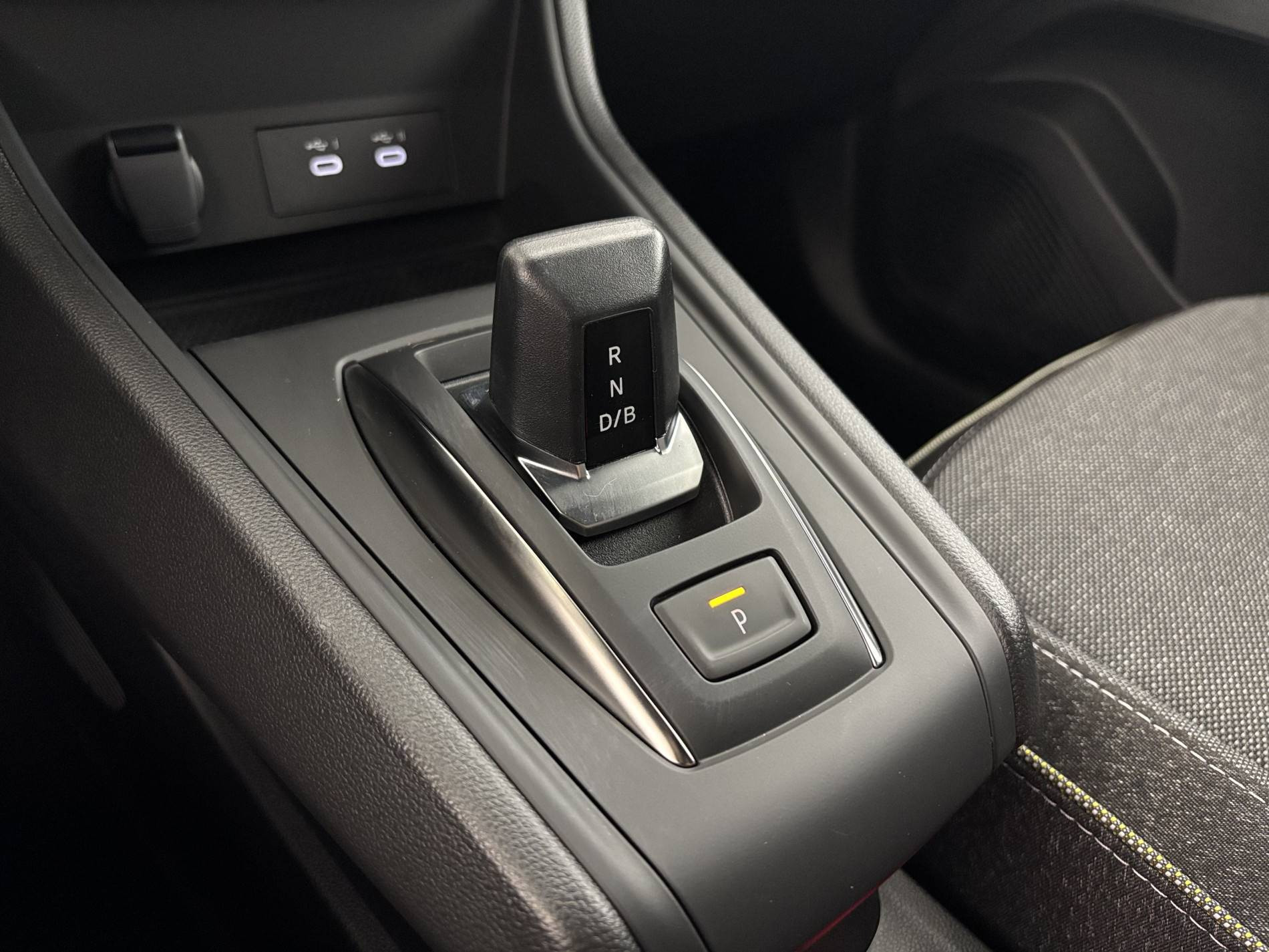 Vente en ligne Renault Captur  E-Tech full hybrid 160 ch au prix de 30 499 €