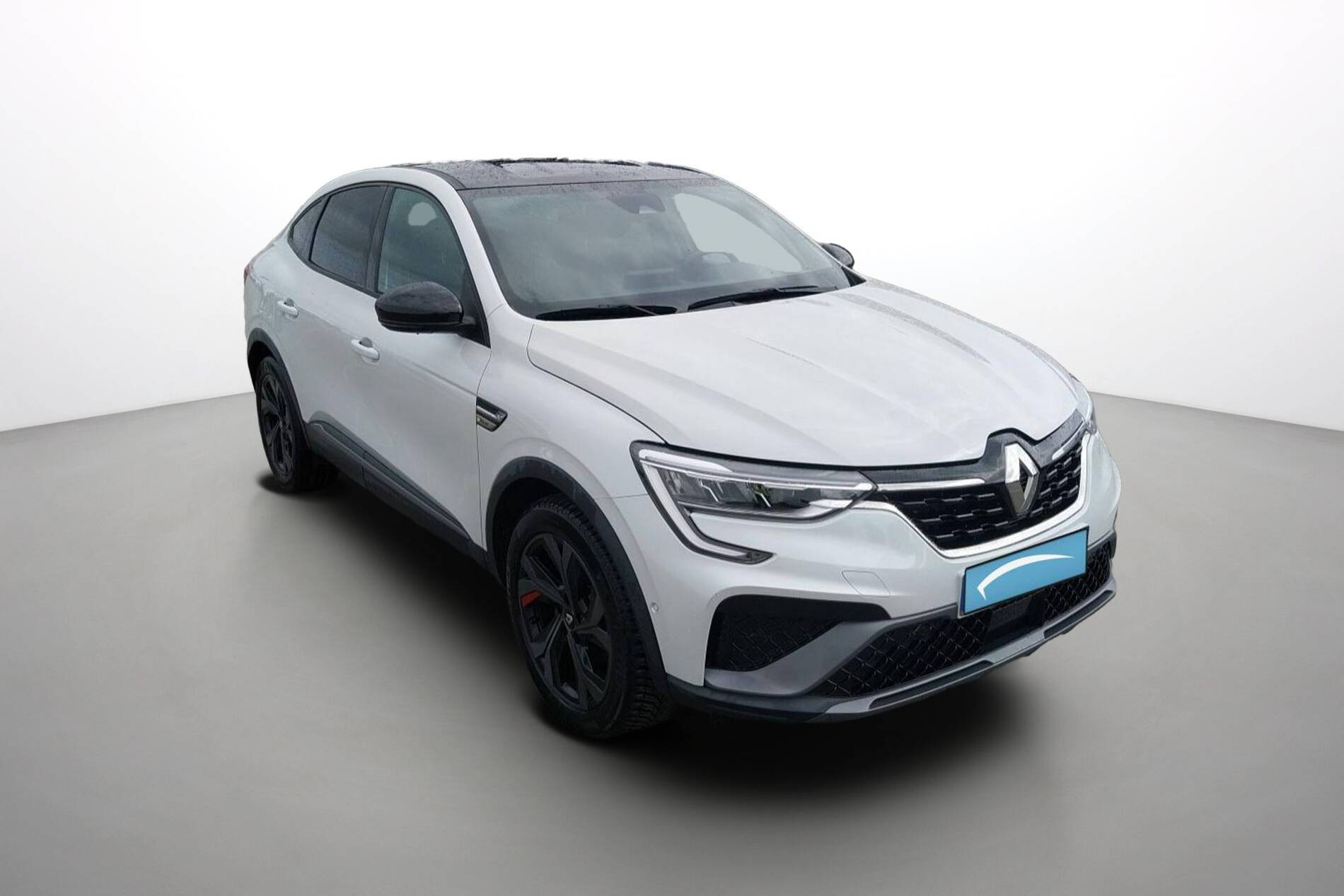 Vente en ligne Renault Arkana  E-Tech hybride 145 au prix de 20 490 €