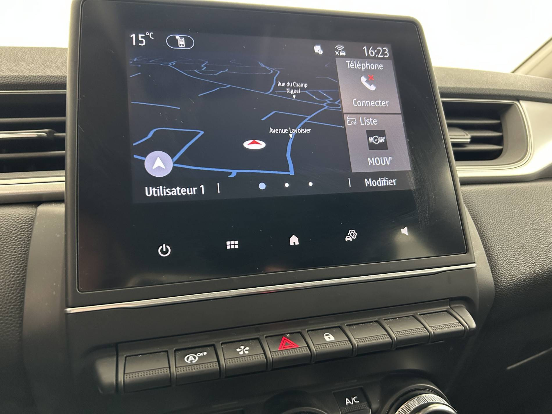 Vente en ligne Renault Captur  TCe 140 EDC - 21 au prix de 17 990 €