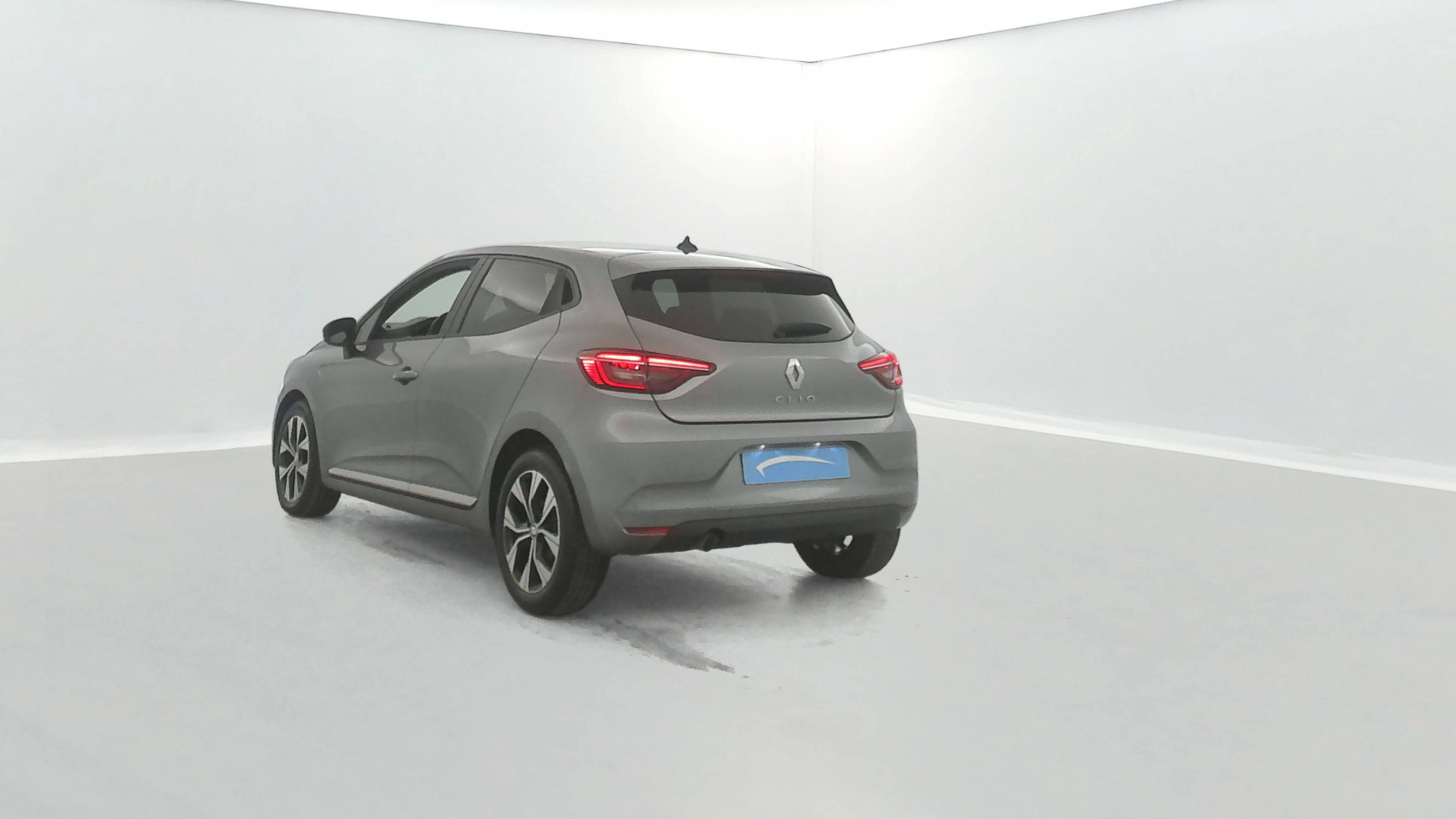 Vente en ligne Renault Clio 5 Clio TCe 90 au prix de 14 290 €