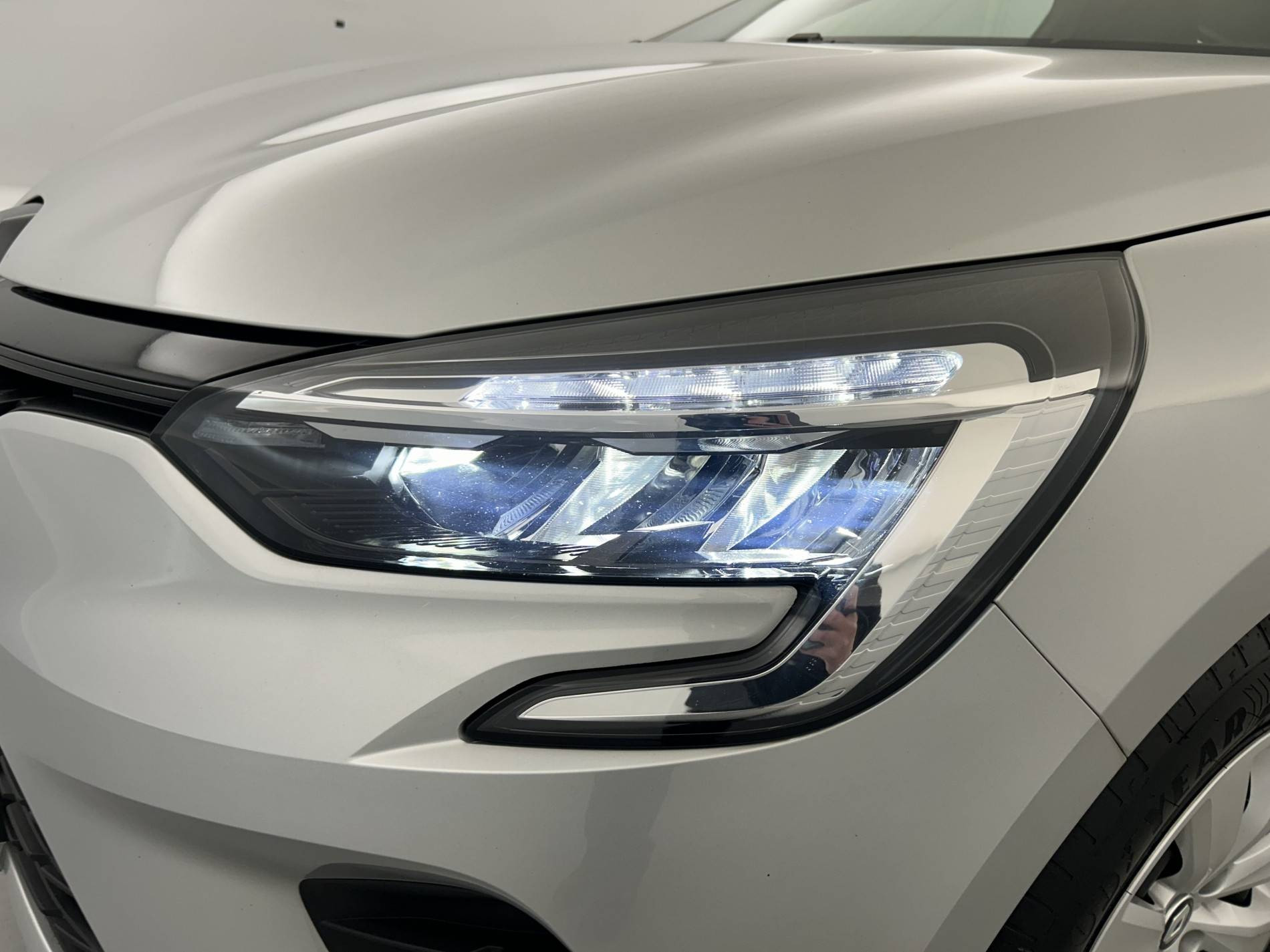 Vente en ligne Renault Clio 5 Clio SCe 65 au prix de 12 590 €