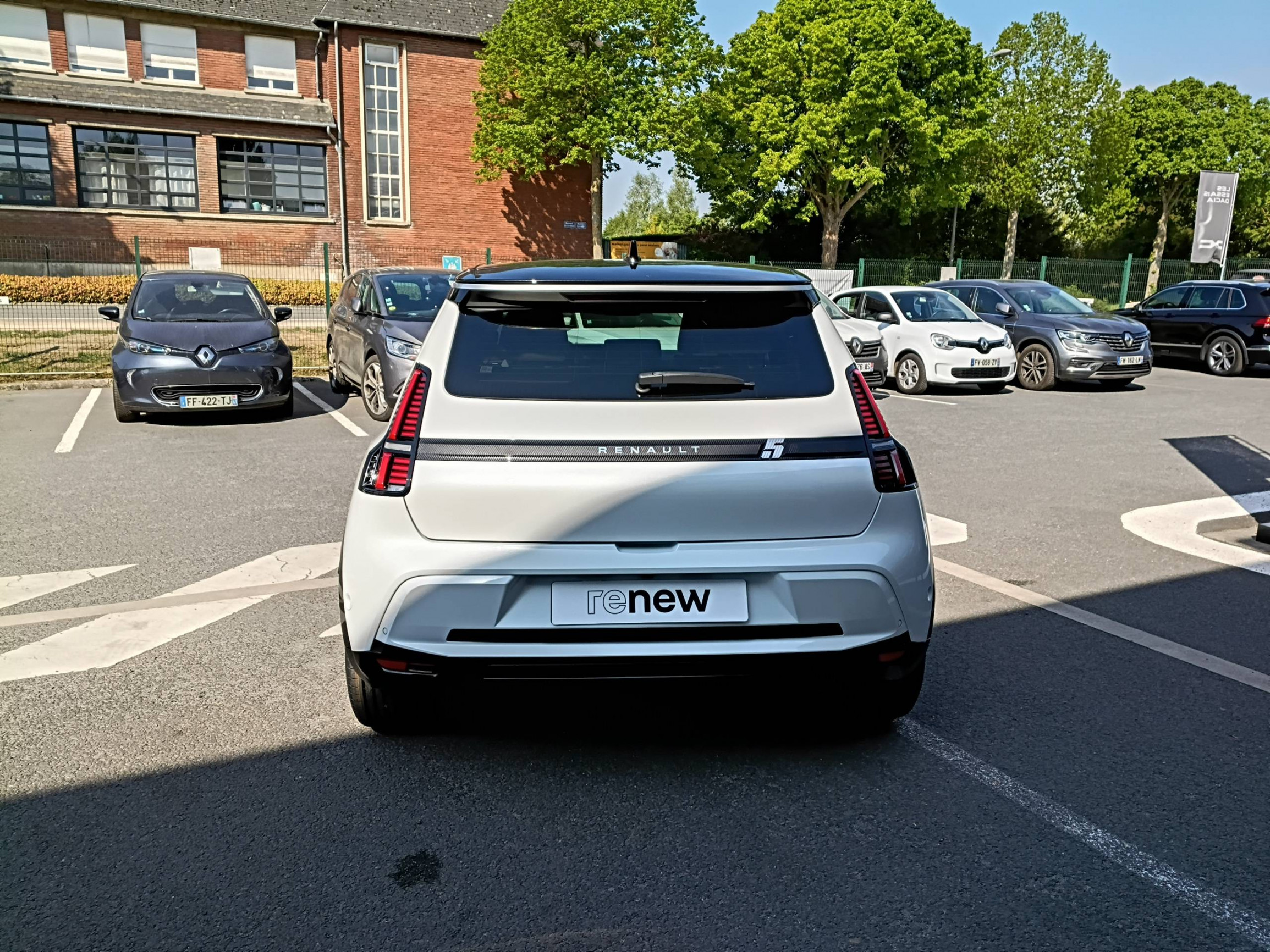 Vente en ligne Renault R5 E-Tech  150 ch autonomie confort au prix de 36 490 €