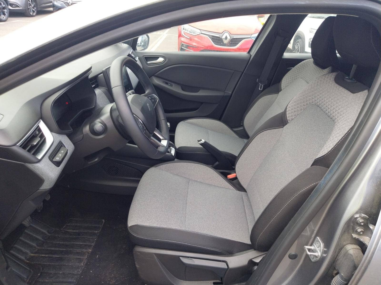 Vente en ligne Renault Clio 5 Clio Blue dCi 100 ch GSR2 au prix de 16 990 €