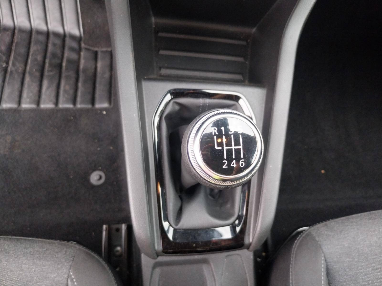 Vente en ligne Renault Clio 5 Clio TCe 90 au prix de 13 990 €
