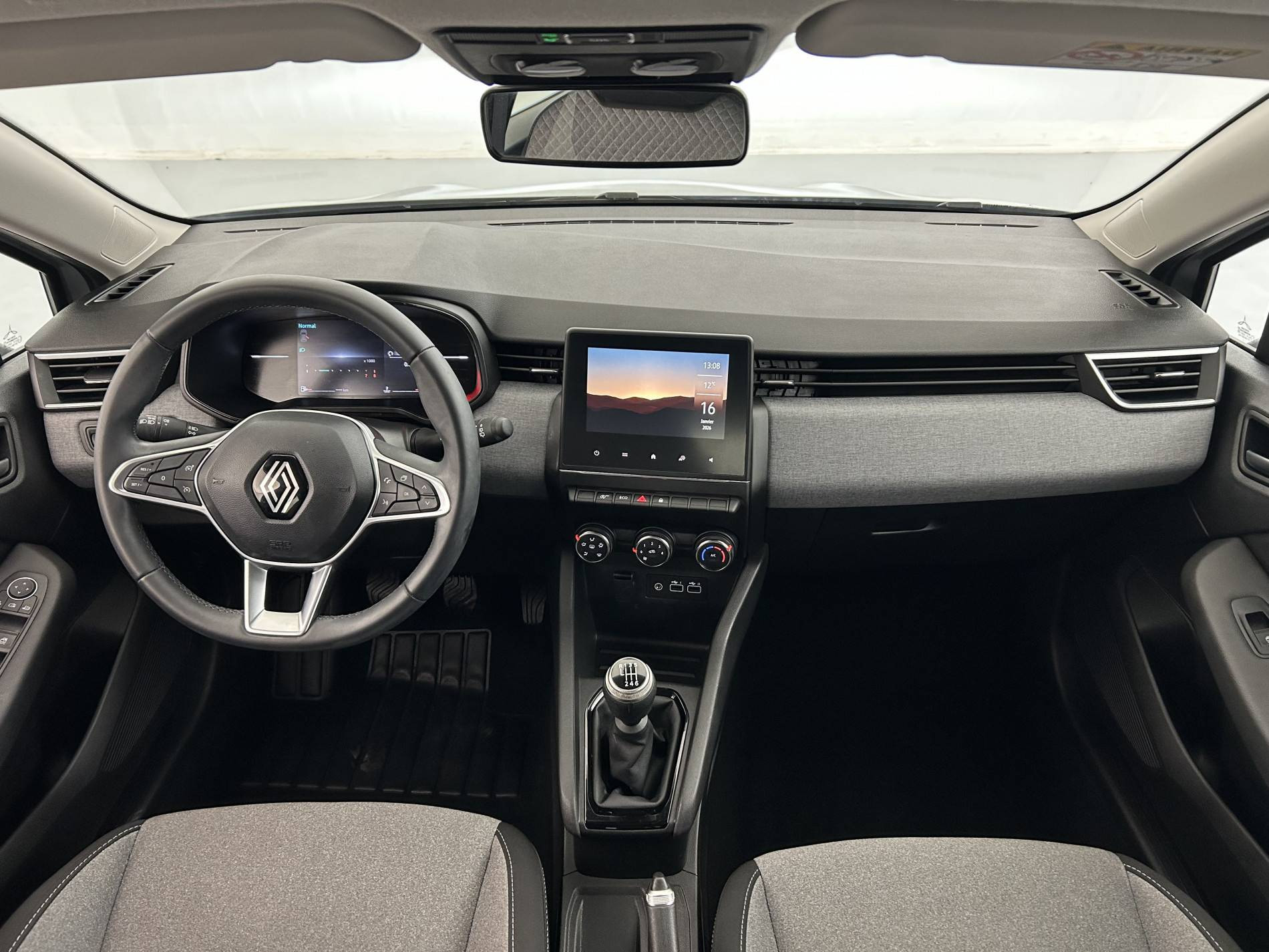 Vente en ligne Renault Clio 5 Clio TCe 90 au prix de 15 500 €