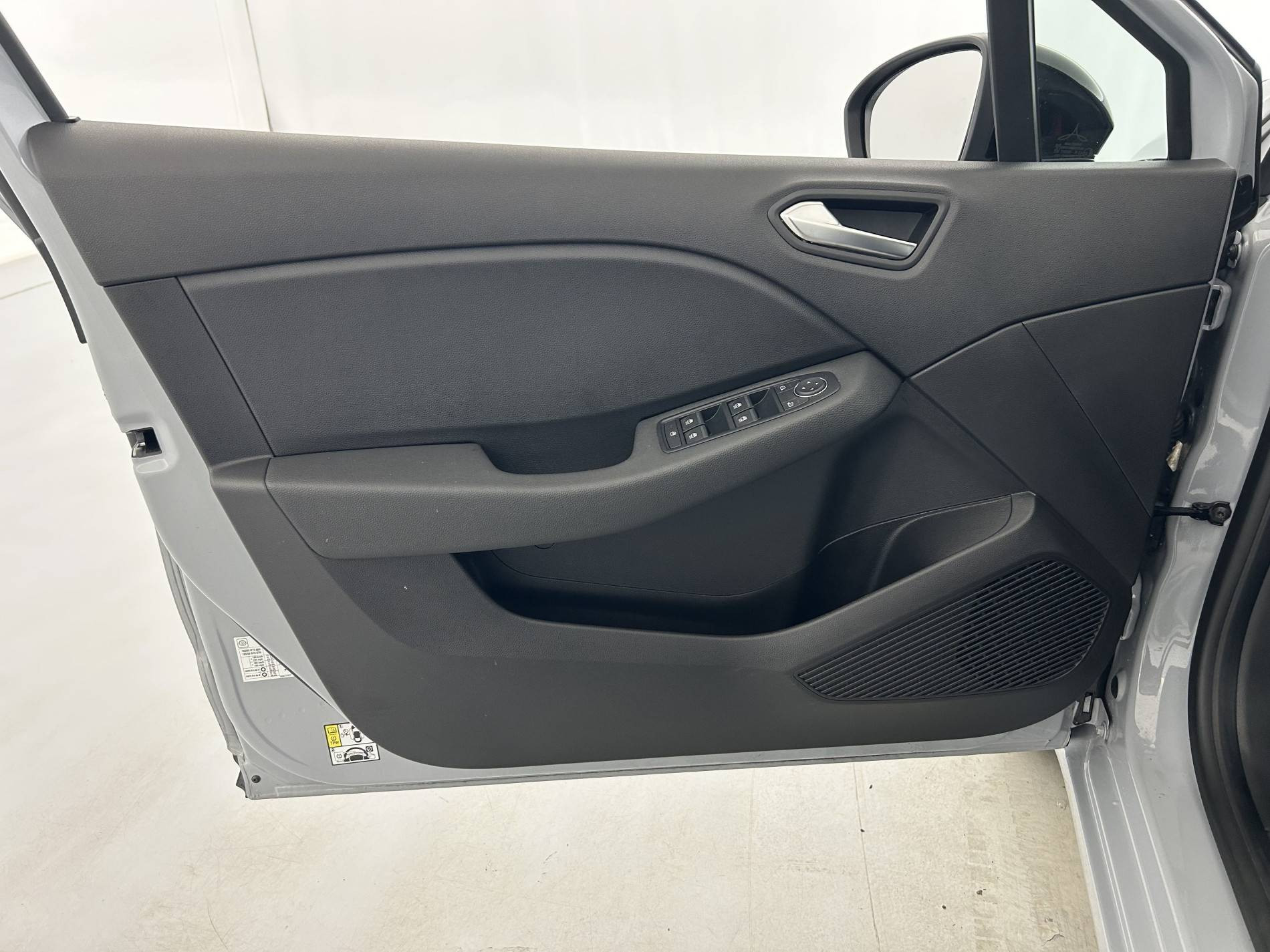 Vente en ligne Renault Clio 5 Clio Blue dCi 100 ch GSR2 au prix de 18 990 €