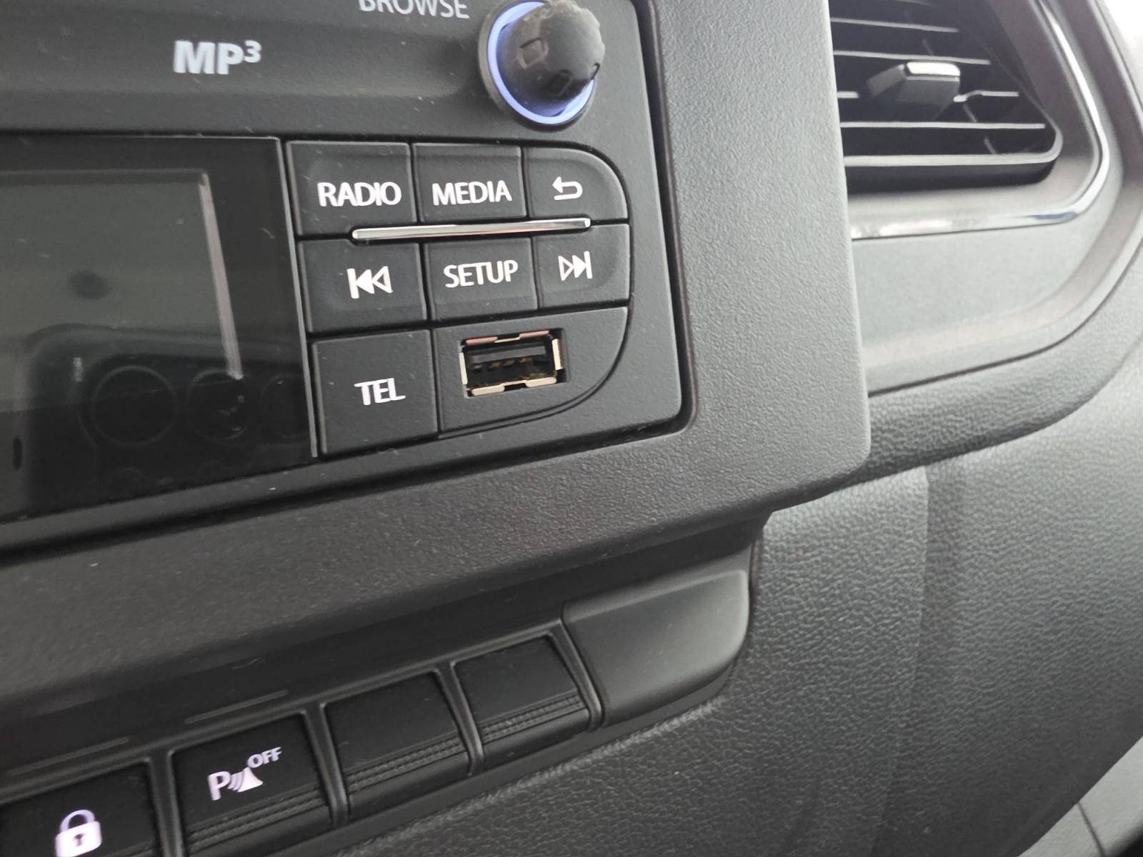 Vente en ligne Renault Master Fourgon MASTER FGN TRAC F3500 L3H3 BLUE DCI 135 au prix de 26 490 €