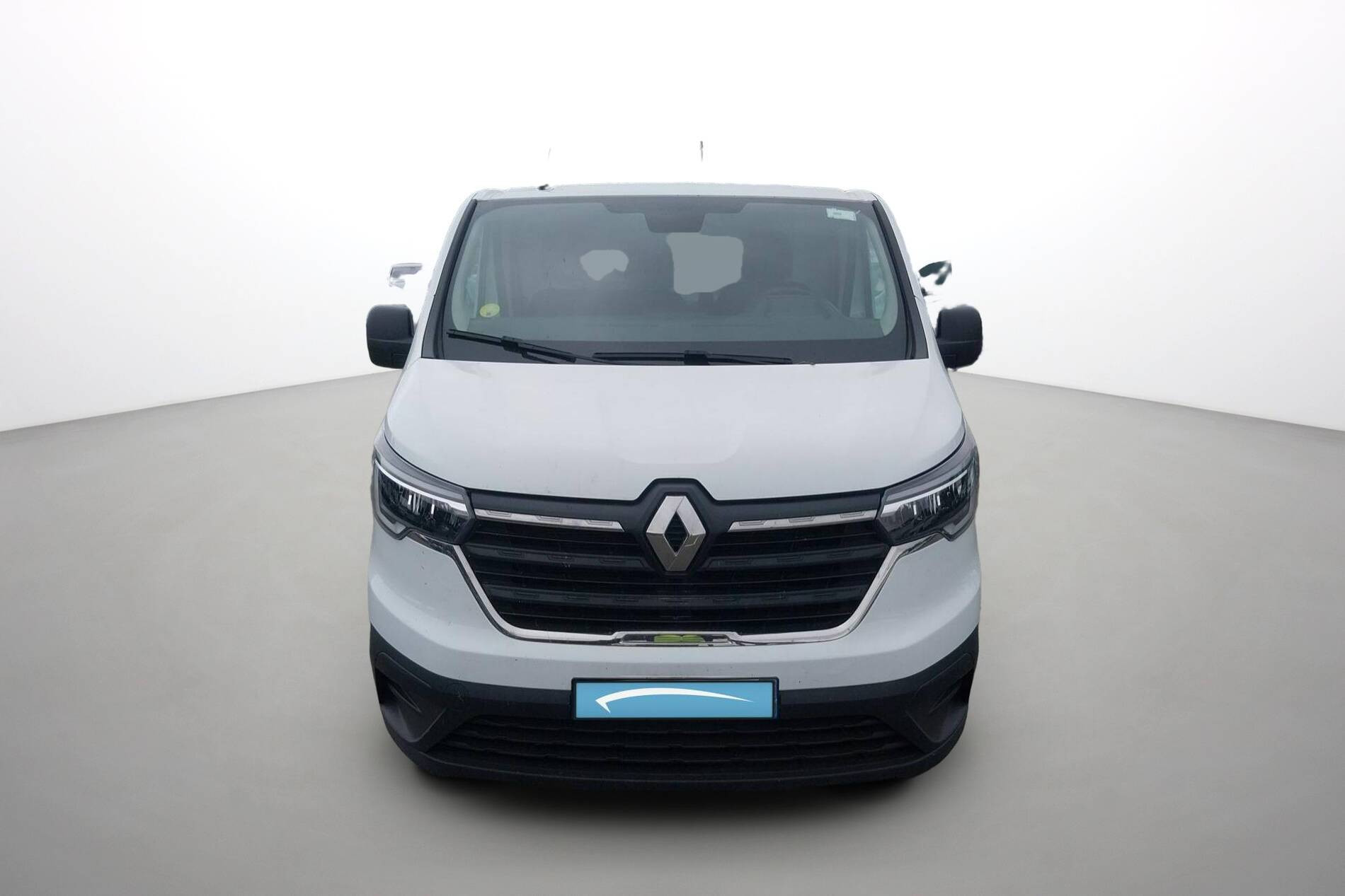 Vente en ligne Renault Trafic 3 Fourgon TRAFIC FGN L2H1 3000 KG BLUE DCI 130 au prix de 24 490 €