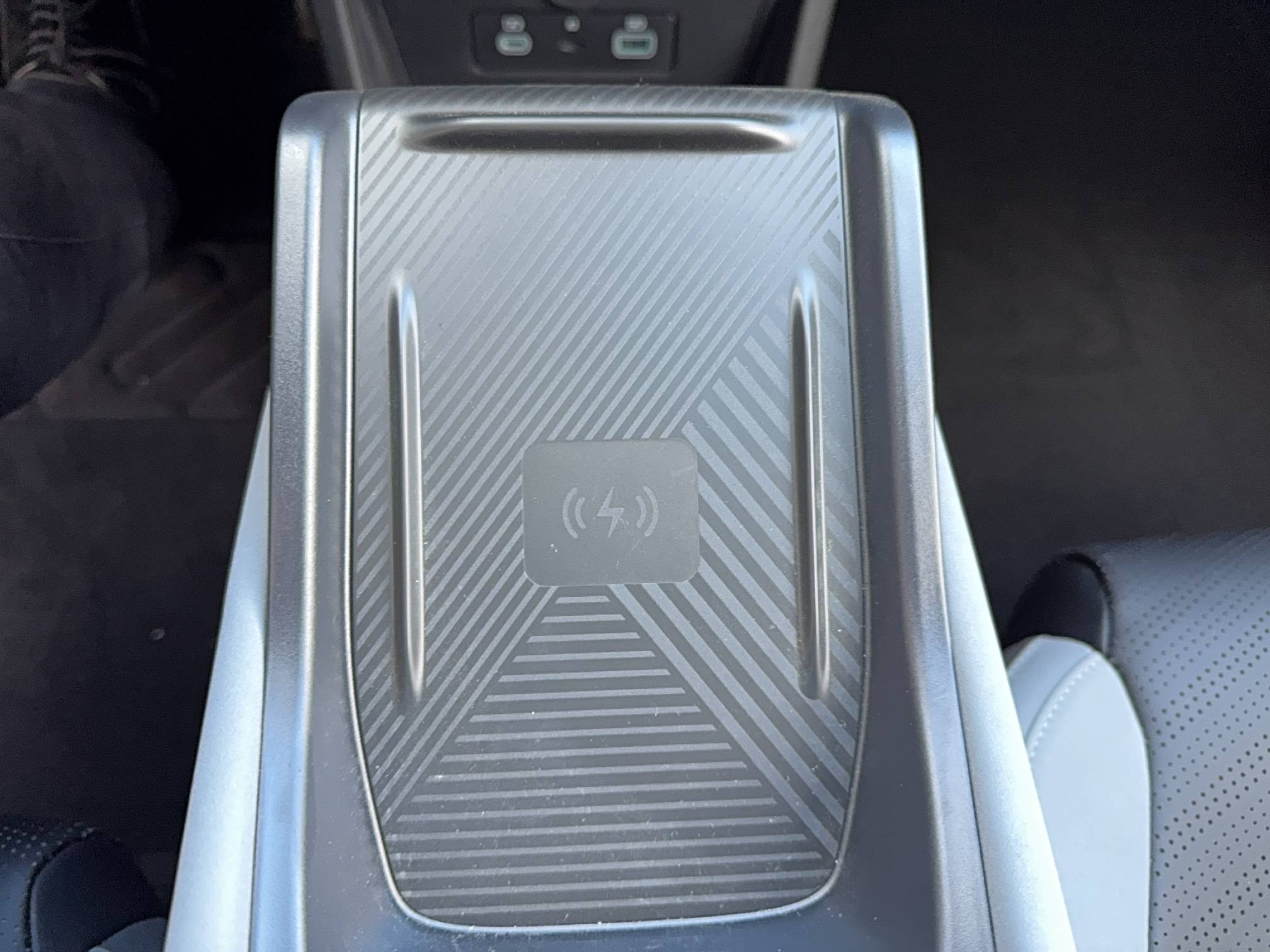 Vente en ligne Byd Dolphin Surf  43.2 kWh 156 ch au prix de 22 590 €