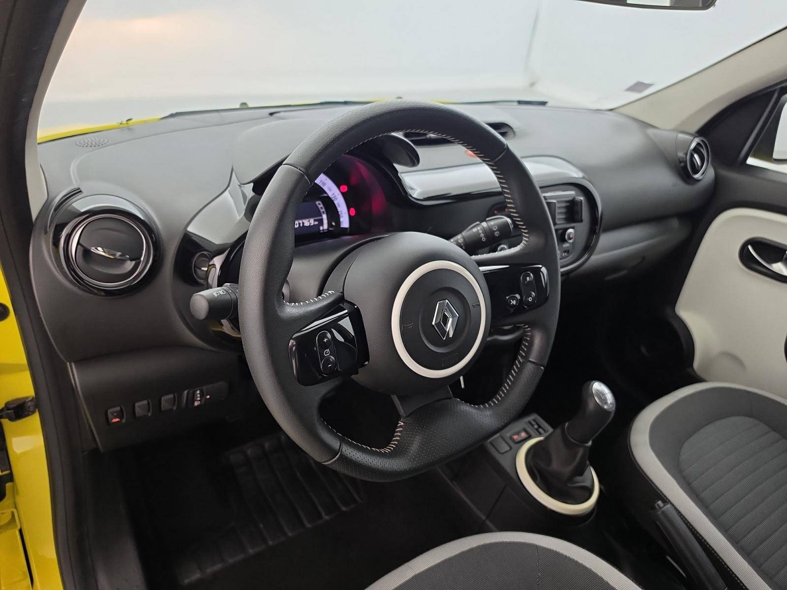 Vente en ligne Renault Twingo 3  1.0 SCe 70 eco2 Stop & Start au prix de 7 290 €