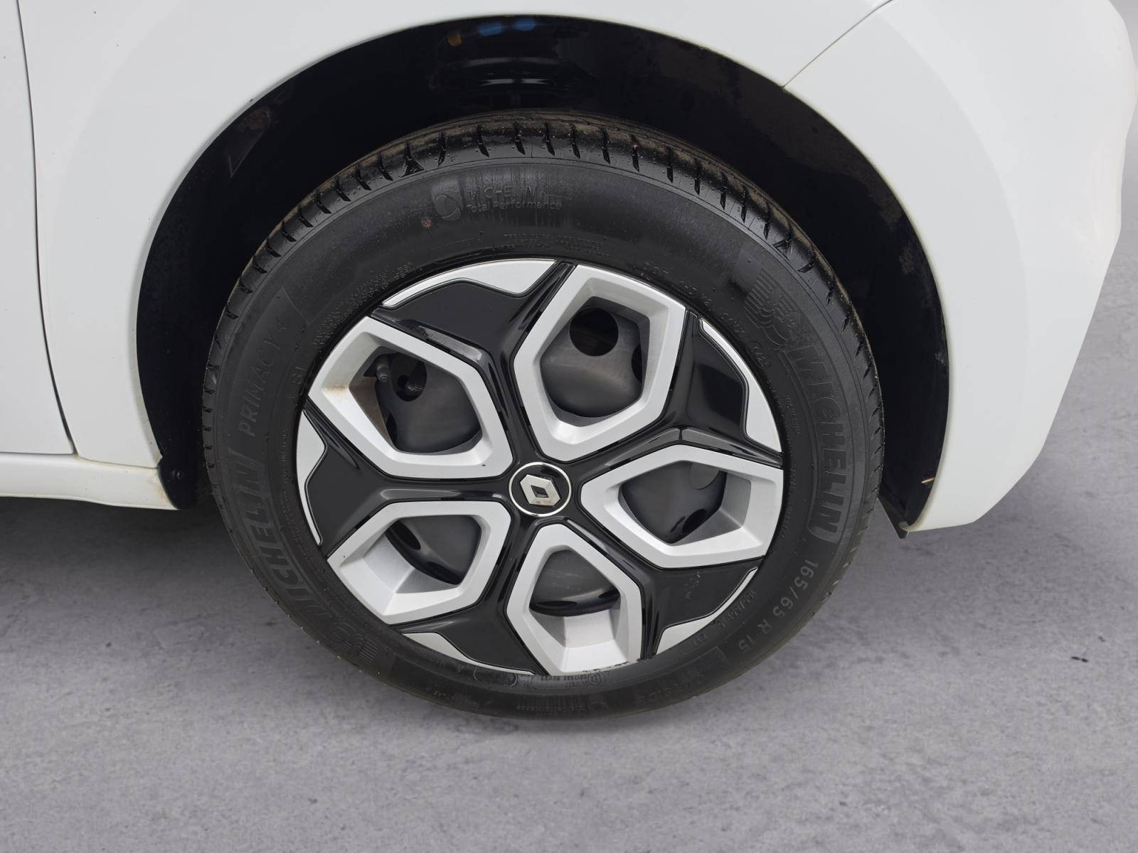 Vente en ligne Renault Twingo 3  SCe 65 au prix de 12 790 €