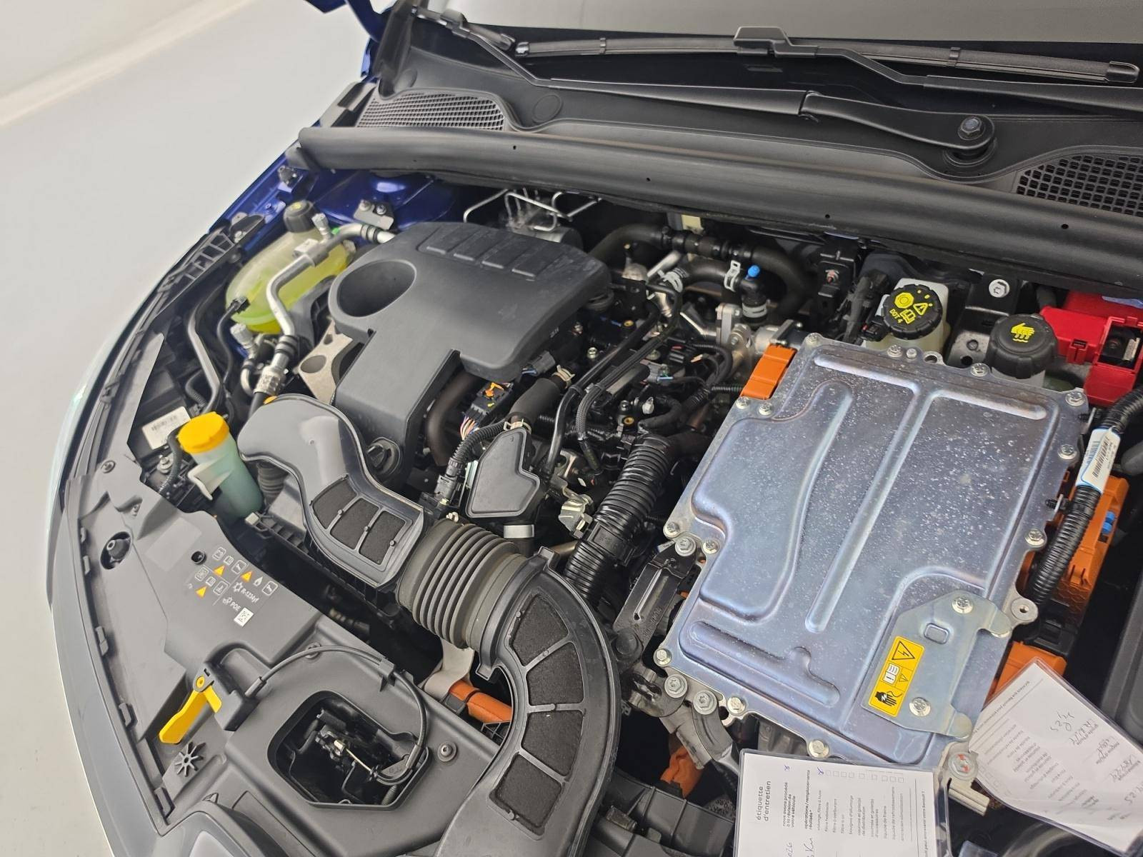 Vente en ligne Renault Clio 5 Clio E-Tech full hybrid 145 au prix de 16 990 €