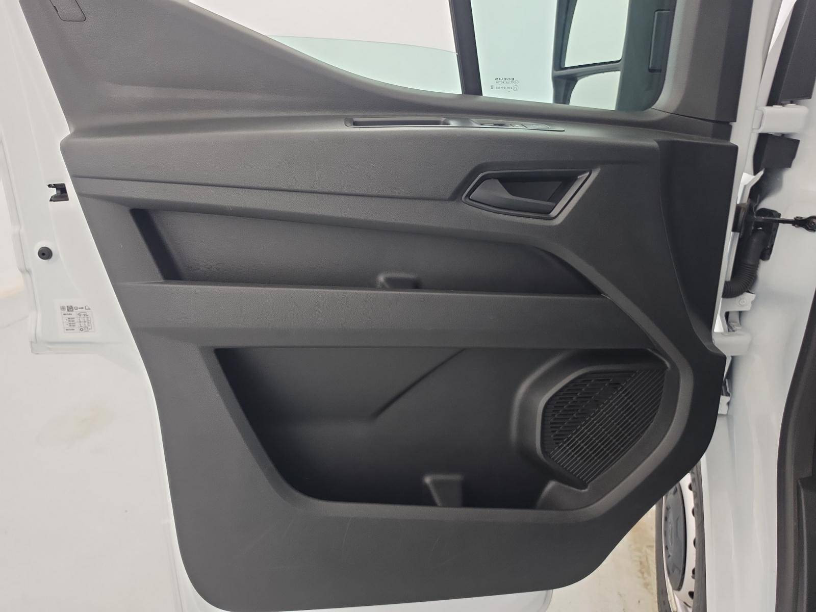 Vente en ligne Renault Master Fourgon MASTER FG BLUE DCI 130 L2H2 3T5 TR au prix de 31 490 €