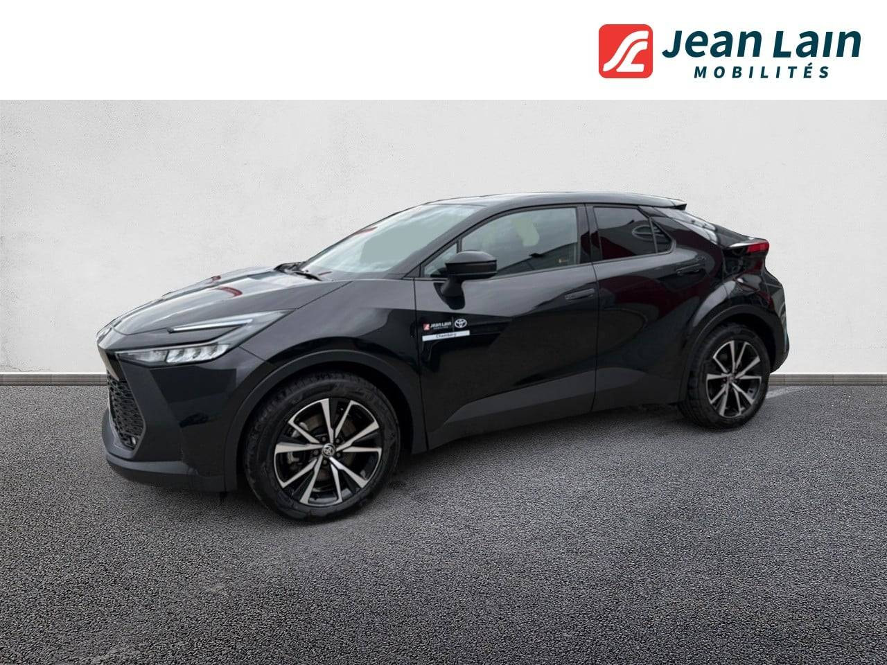 Vente en ligne TOYOTA C-HR C-HR Hybride Rechargeable 225 Dynamic Business de 2025 au prix de 37 490 €