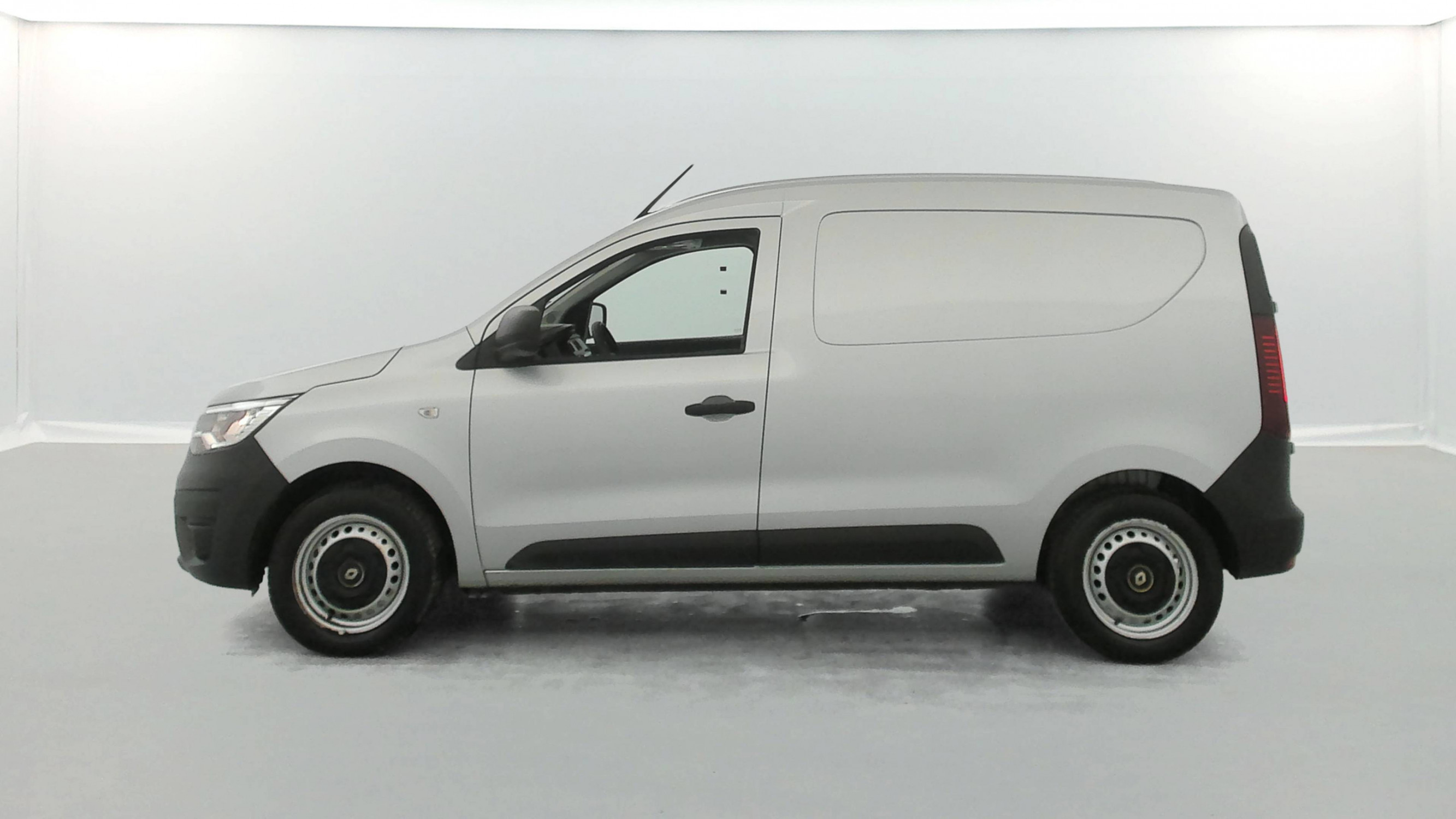 Vente en ligne Renault Express Van  BLUE DCI 95 au prix de 13 490 €
