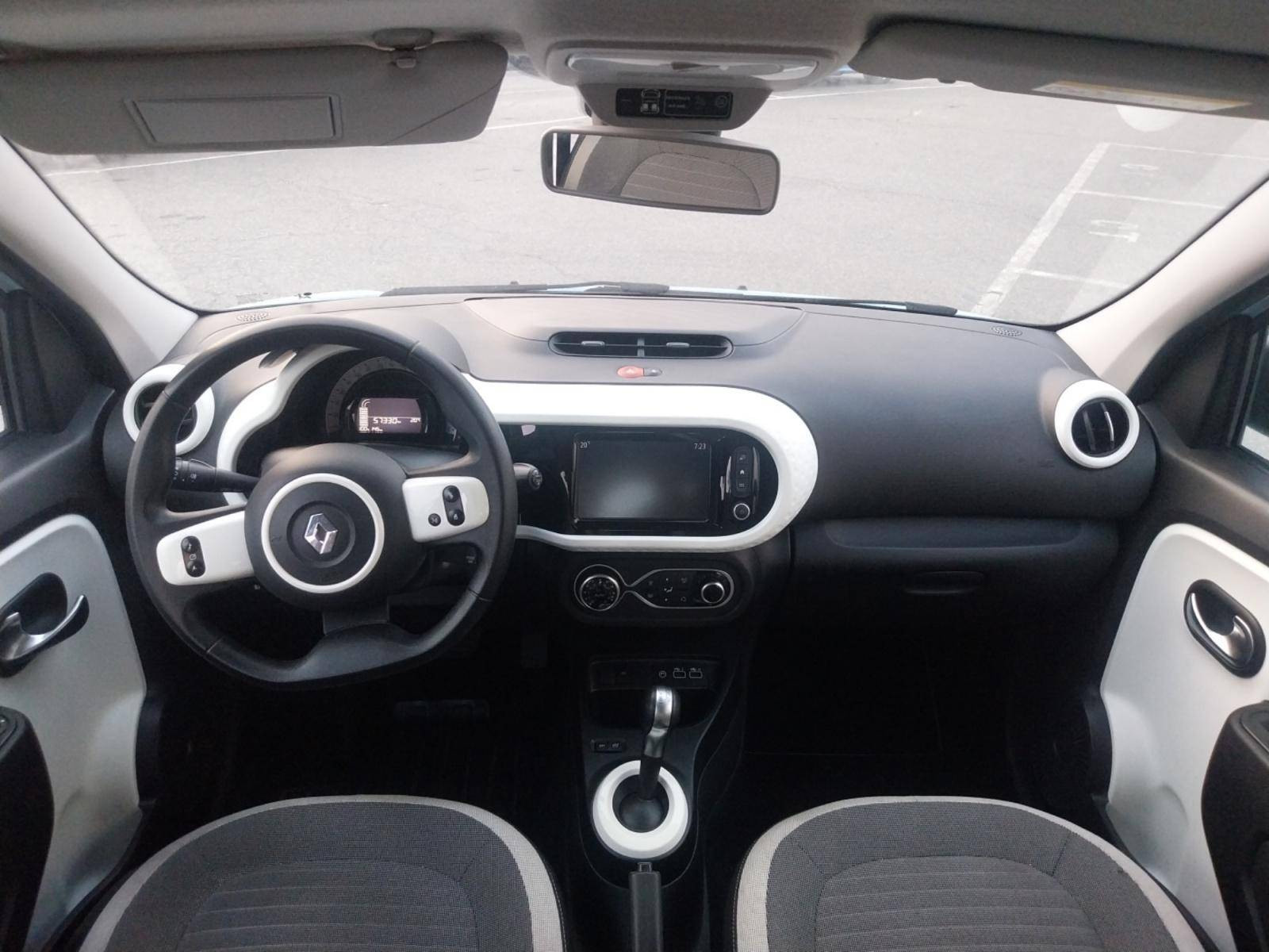 Vente en ligne Renault Twingo Electrique Twingo III E-Tech au prix de 12 990 €