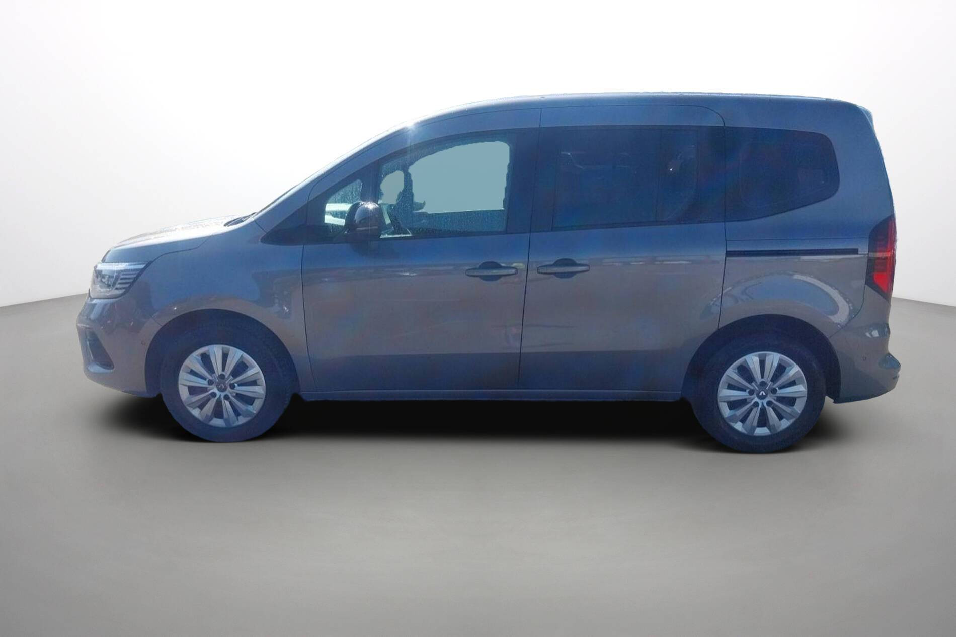 Vente en ligne Renault Kangoo  Blue dCi 95 au prix de 20 800 €