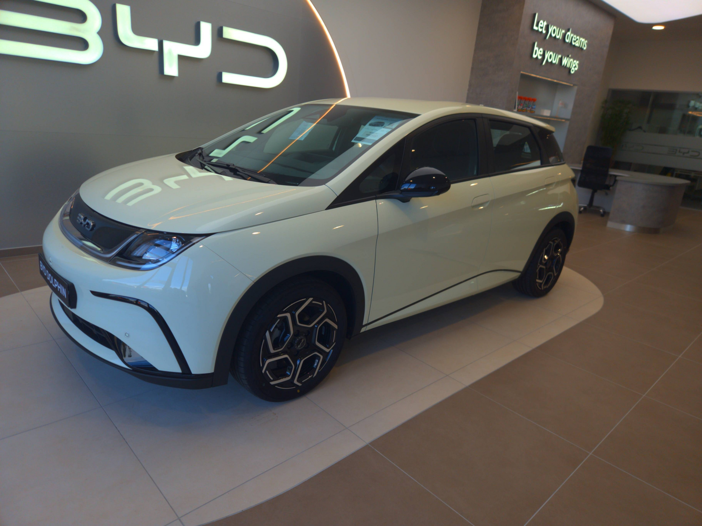 Byd Dolphin  60,4 kWh 204 ch occasion de 2026 en vente à Lorient