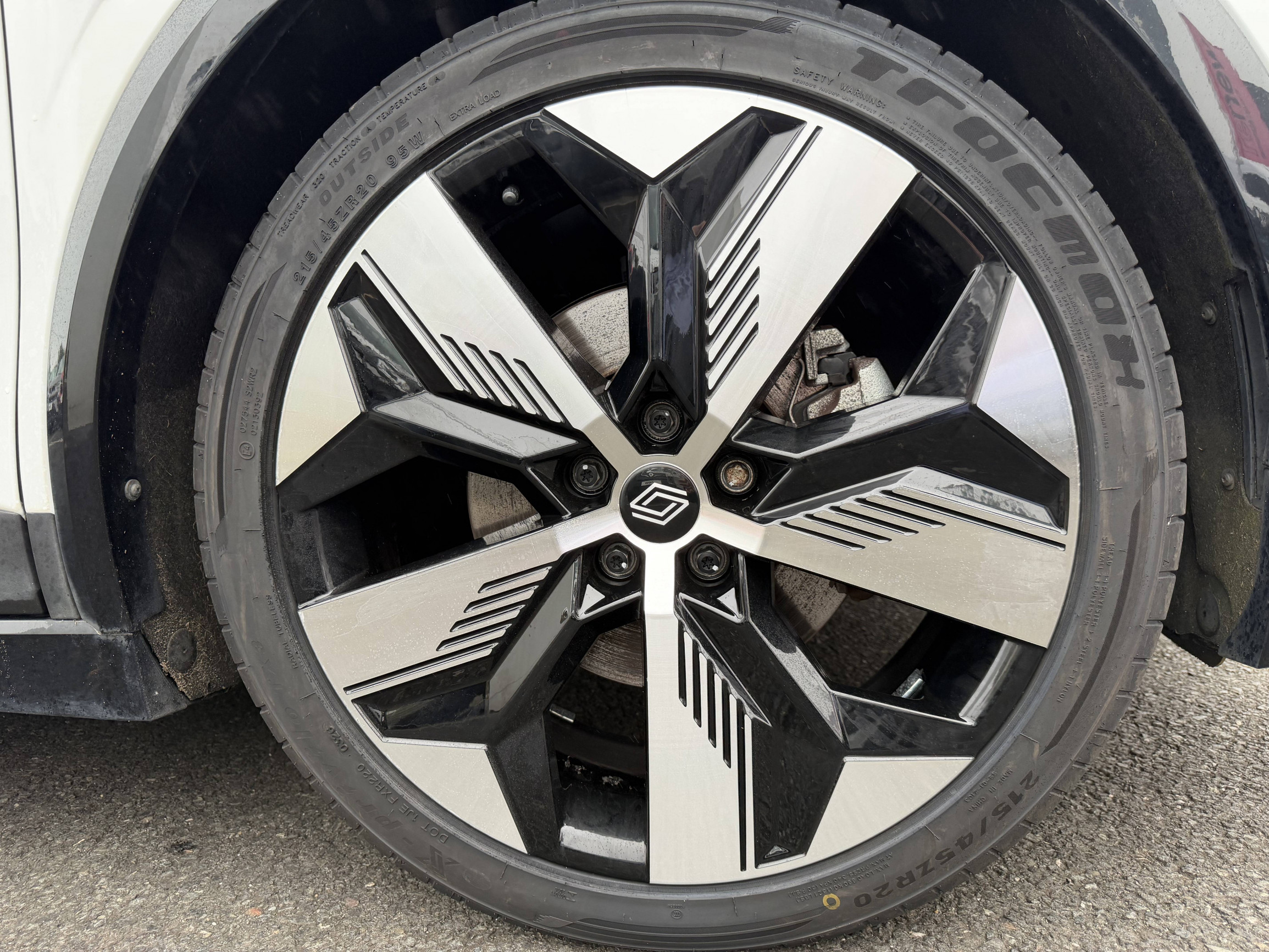Vente en ligne Renault Megane E-Tech  EV60 220 ch super charge au prix de 26 990 €