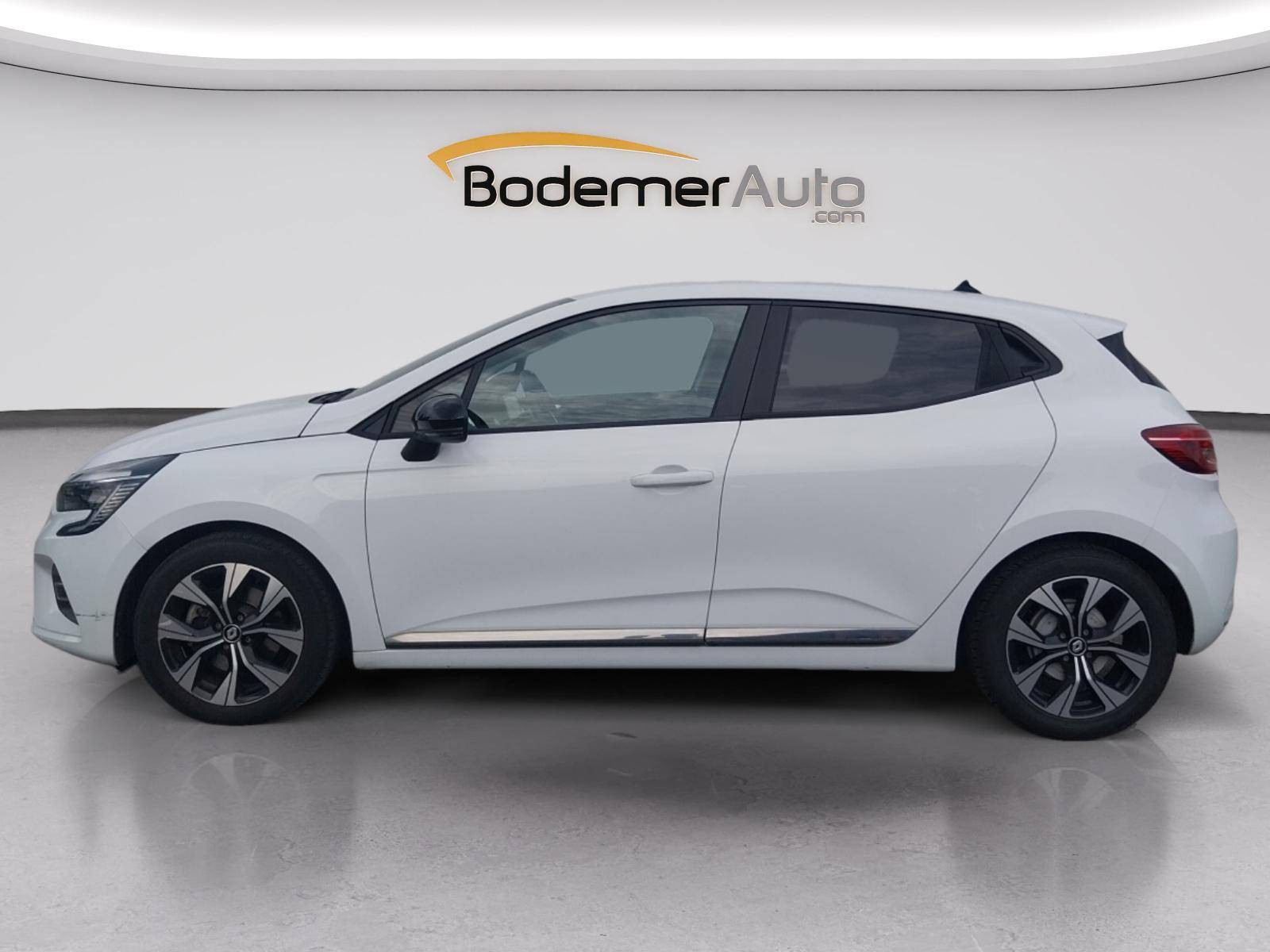 Vente en ligne Renault Clio 5 Clio E-Tech full hybrid 145 au prix de 15 890 €
