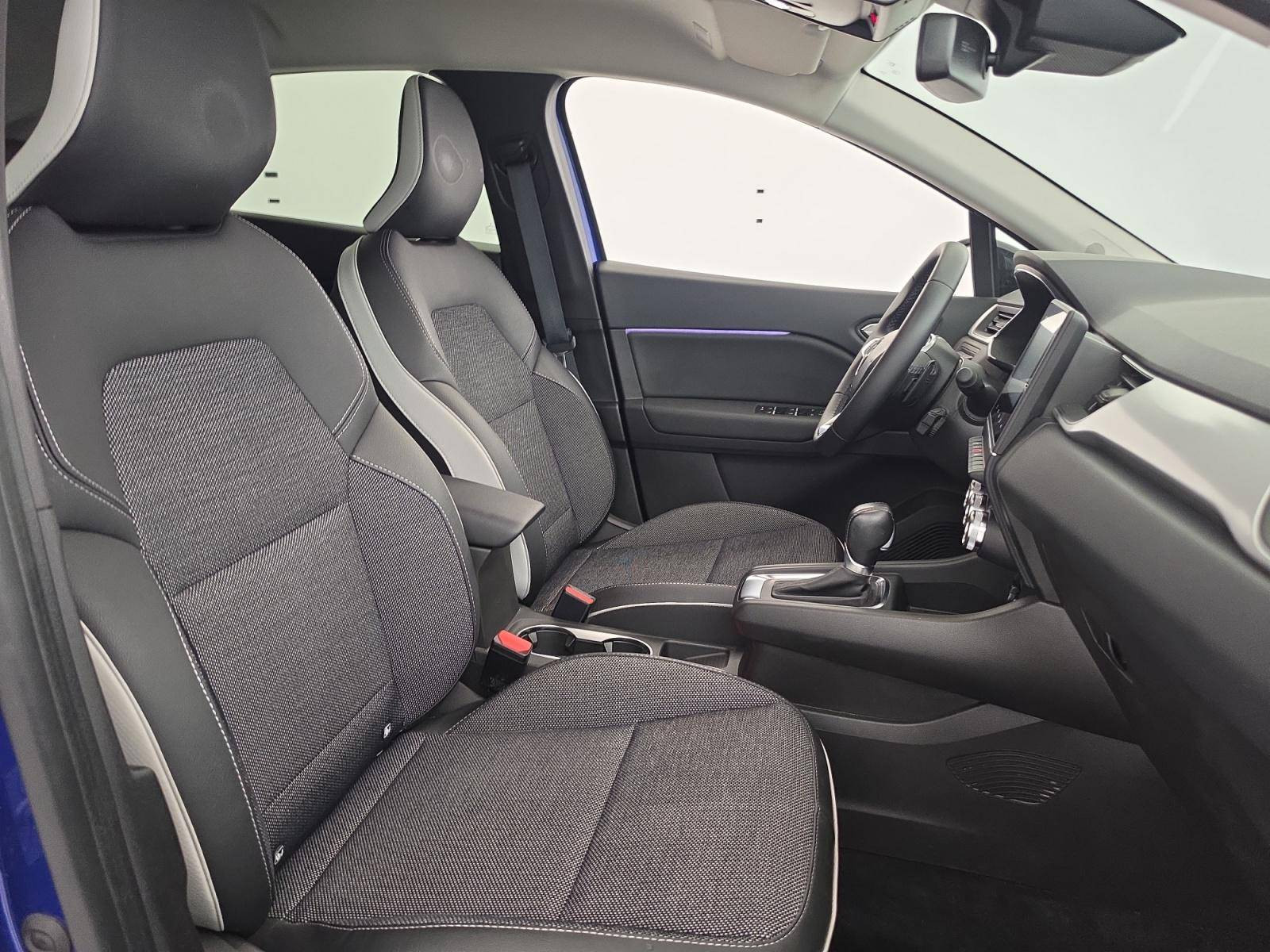 Vente en ligne Renault Captur  mild hybrid 160 EDC au prix de 19 490 €
