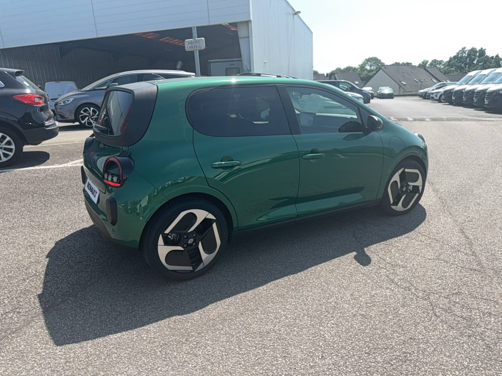 Renault Twingo Electrique  80 ch autonomie urbaine occasion de 2026 en vente à Carhaix
