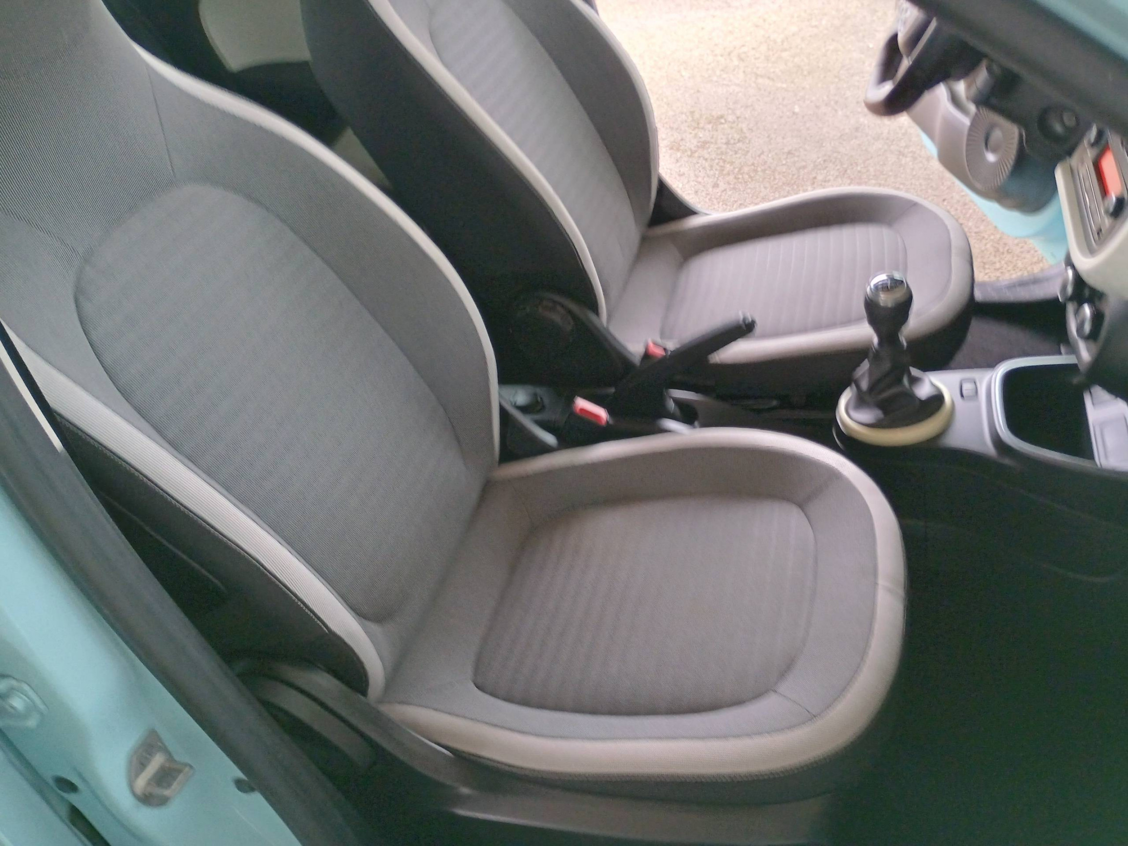 Vente en ligne Renault Twingo 3  SCe 75 - 20 au prix de 10 490 €
