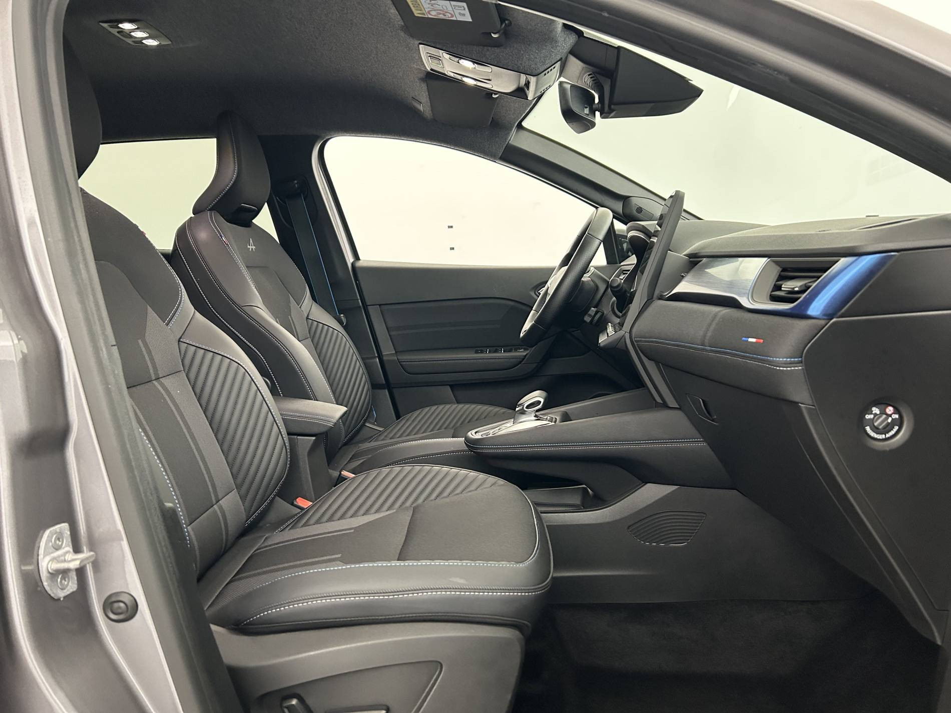 Vente en ligne Renault Symbioz  E-Tech full hybrid 145 au prix de 28 990 €