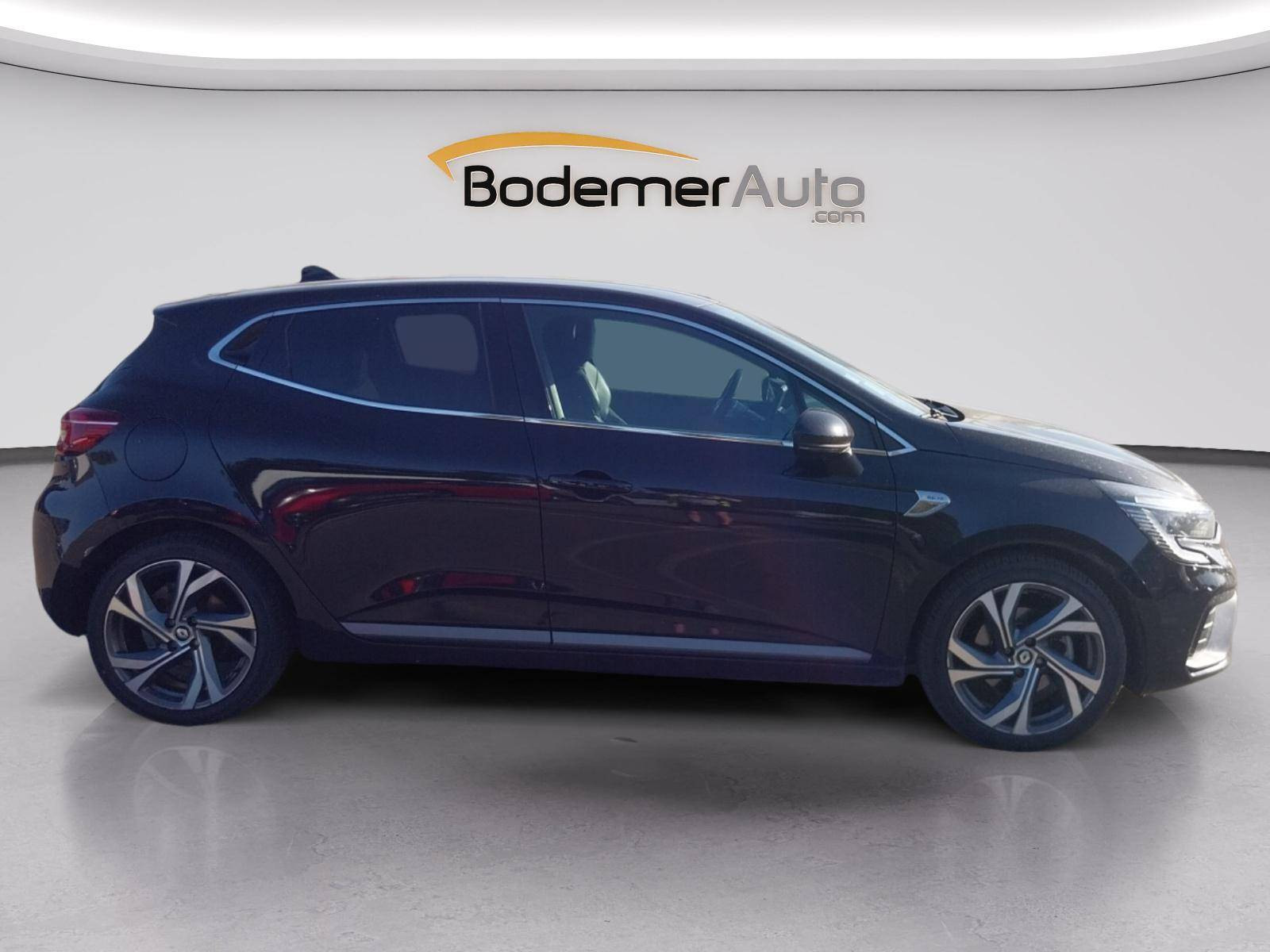 Vente en ligne Renault Clio 5 Clio E-Tech 140 - 21N au prix de 15 990 €