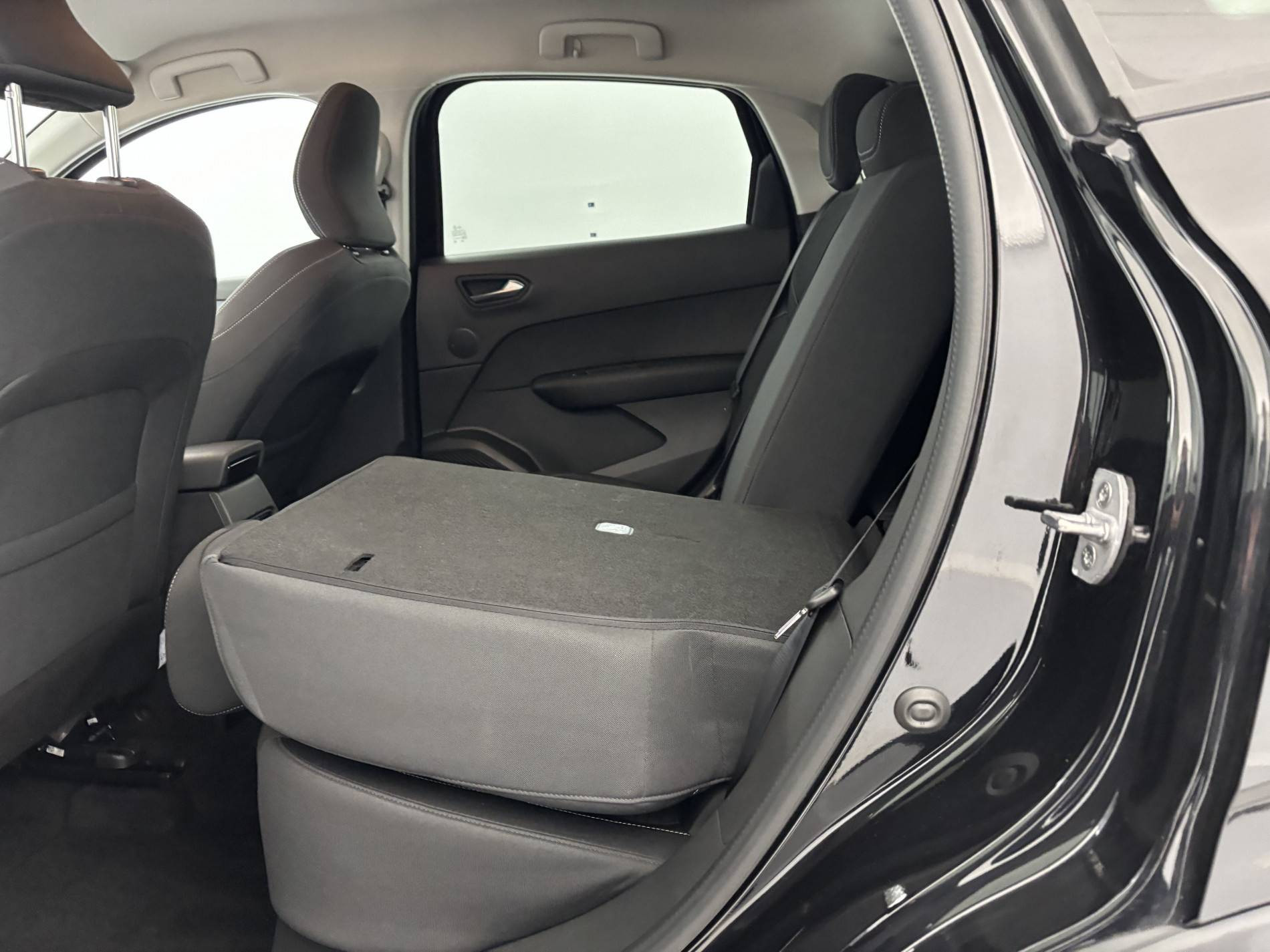Vente en ligne Renault Arkana  mild hybrid 140 EDC FAP - 22 au prix de 18 390 €
