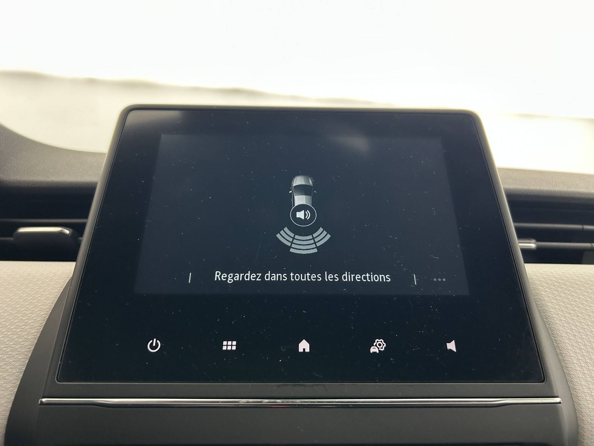 Vente en ligne Renault Clio 5 Clio TCe 90 - 21N au prix de 13 990 €