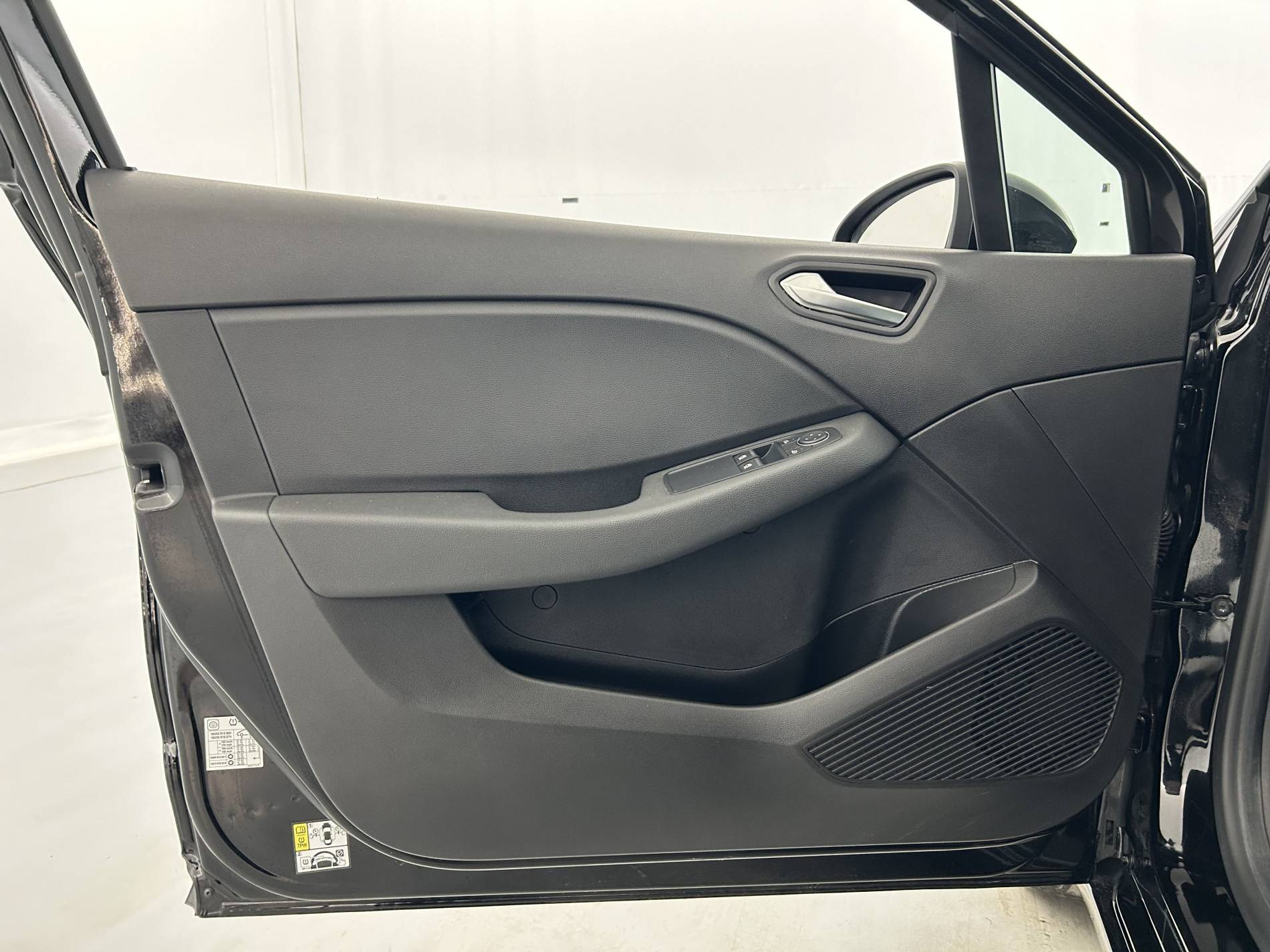 Vente en ligne Renault Clio 5 Clio TCe 90 au prix de 14 300 €