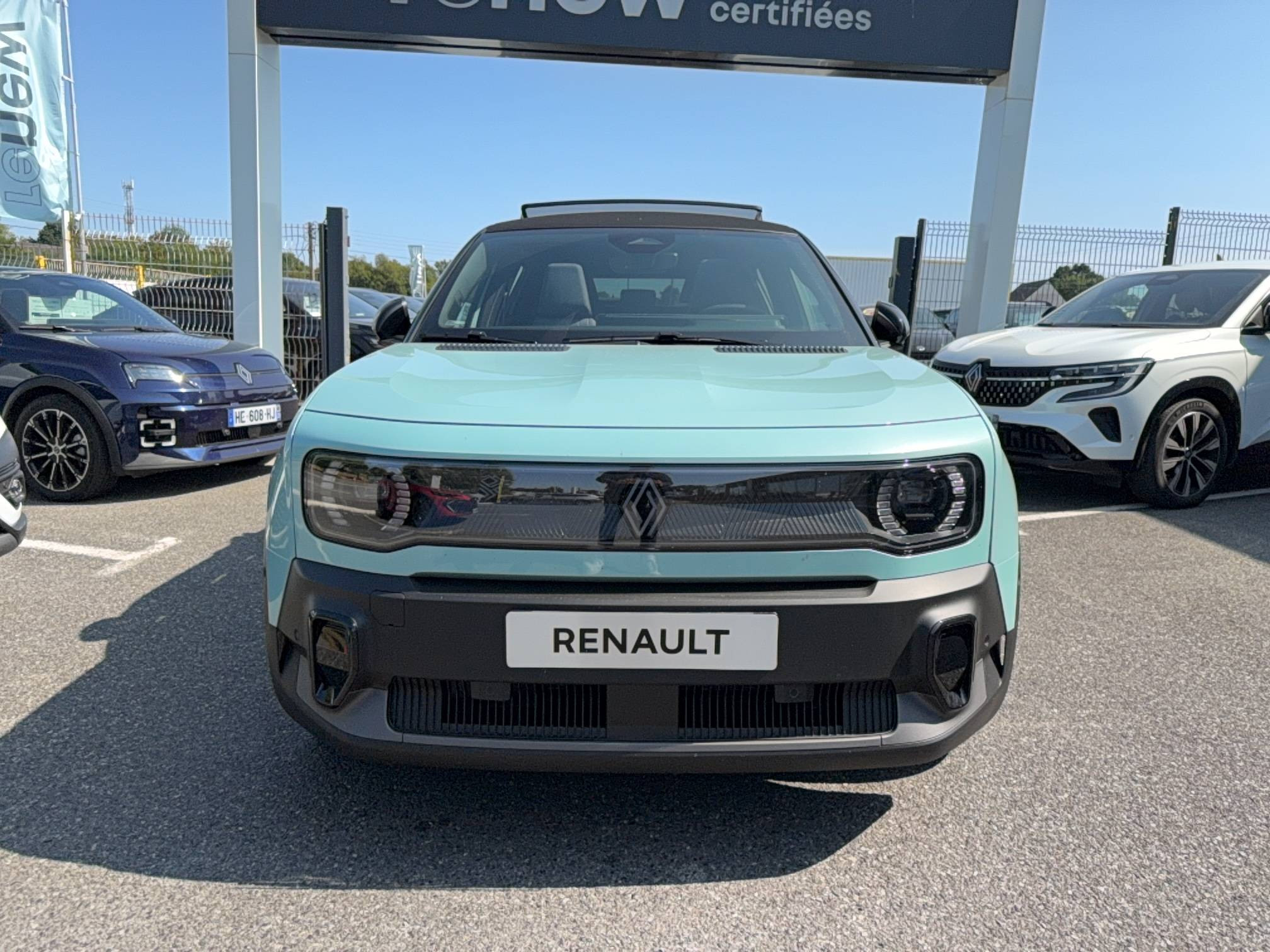 Vente en ligne Renault R4 E-Tech  150 ch autonomie confort au prix de 39 790 €
