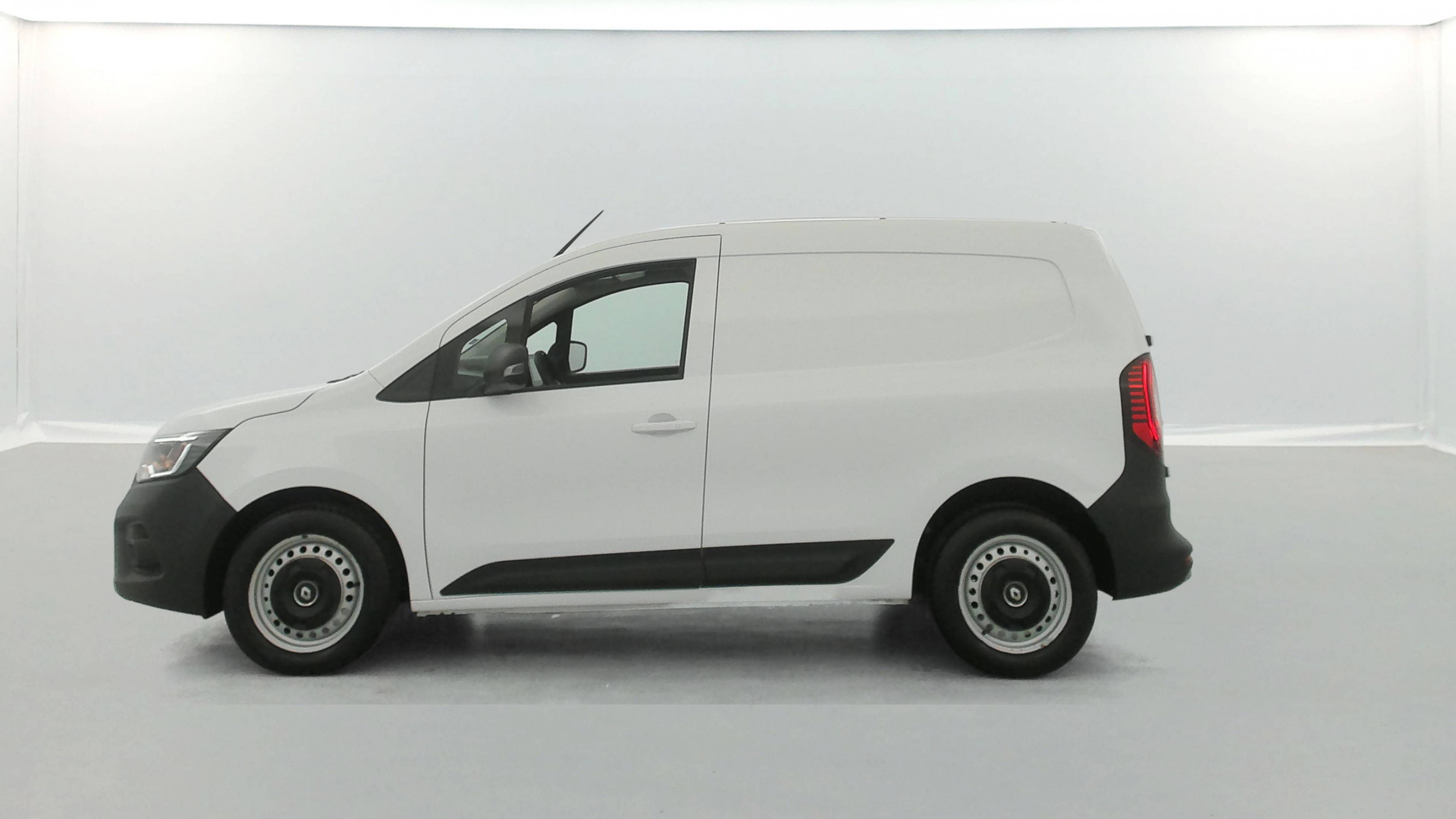 Vente en ligne Renault Kangoo Van  BLUE DCI 95 au prix de 13 990 €