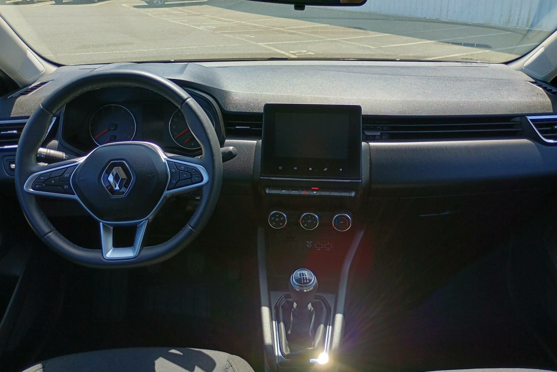 Vente en ligne Renault Clio 5 Clio TCe 90 au prix de 14 790 €