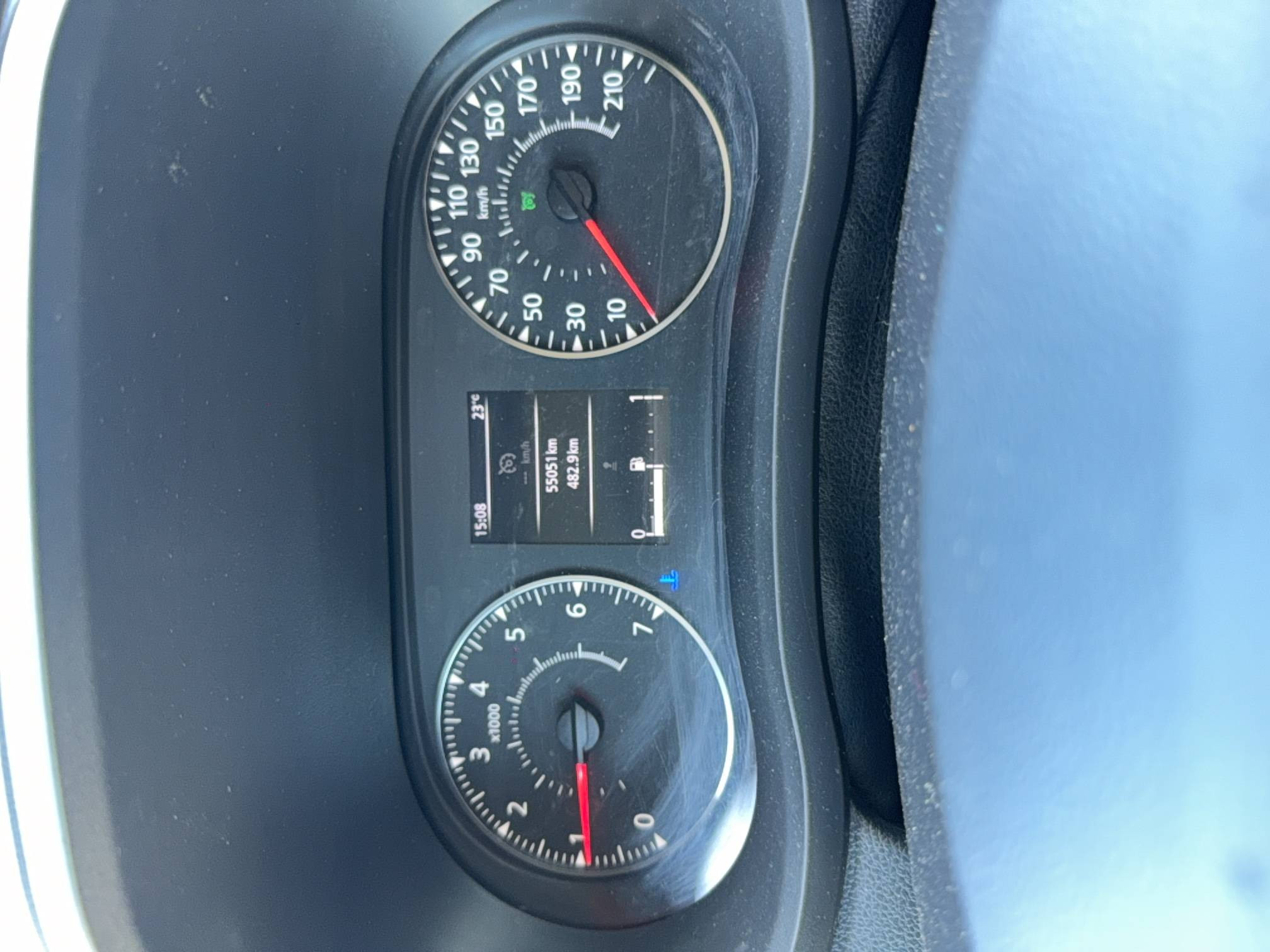 Vente en ligne Renault Master Fourgon MASTER FGN TRAC F3500 L2H2 BLUE DCI 135 au prix de 23 490 €