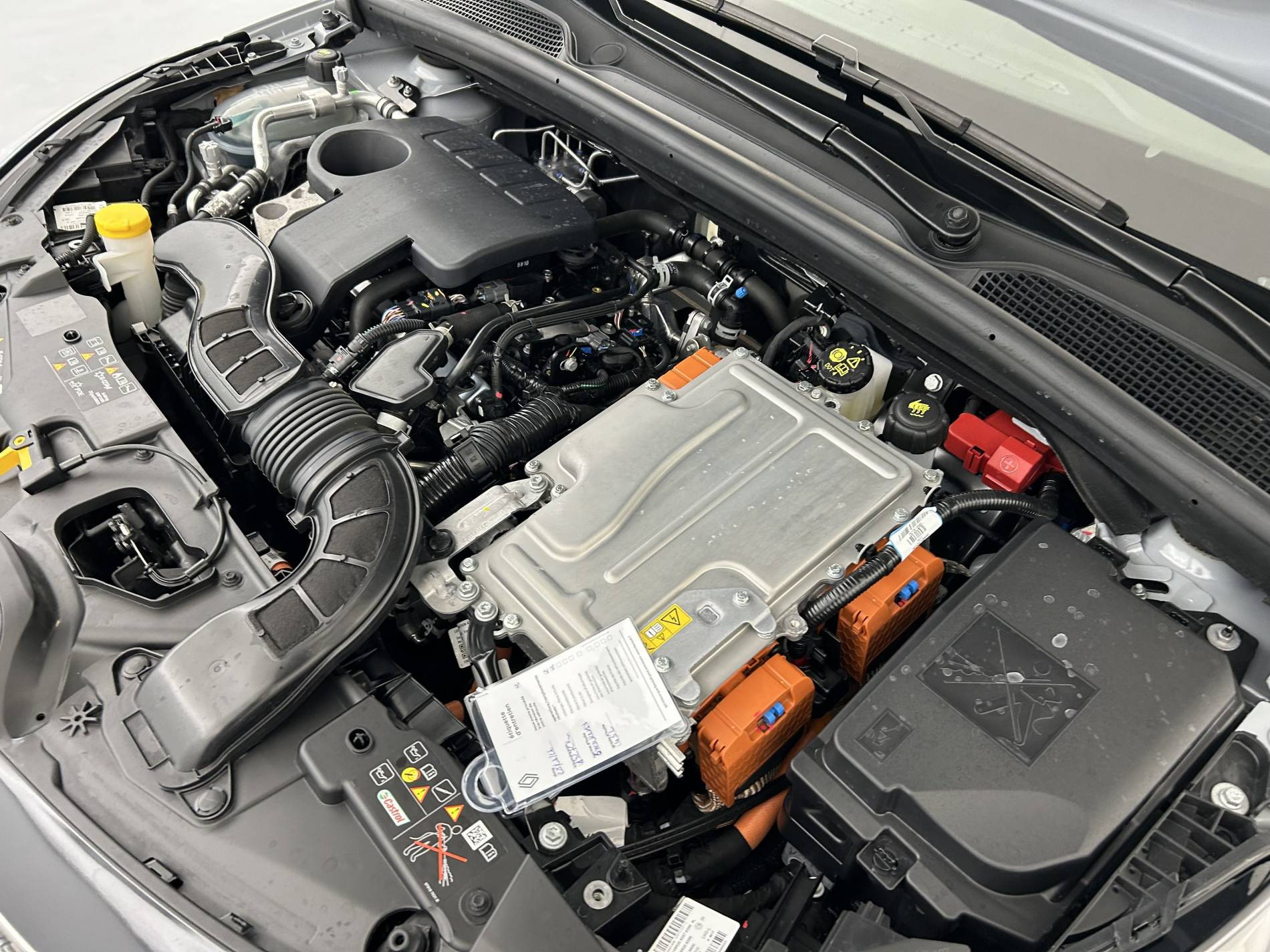 Vente en ligne Renault Clio 5 Clio E-Tech full hybrid 145 ch GSR2 au prix de 20 390 €