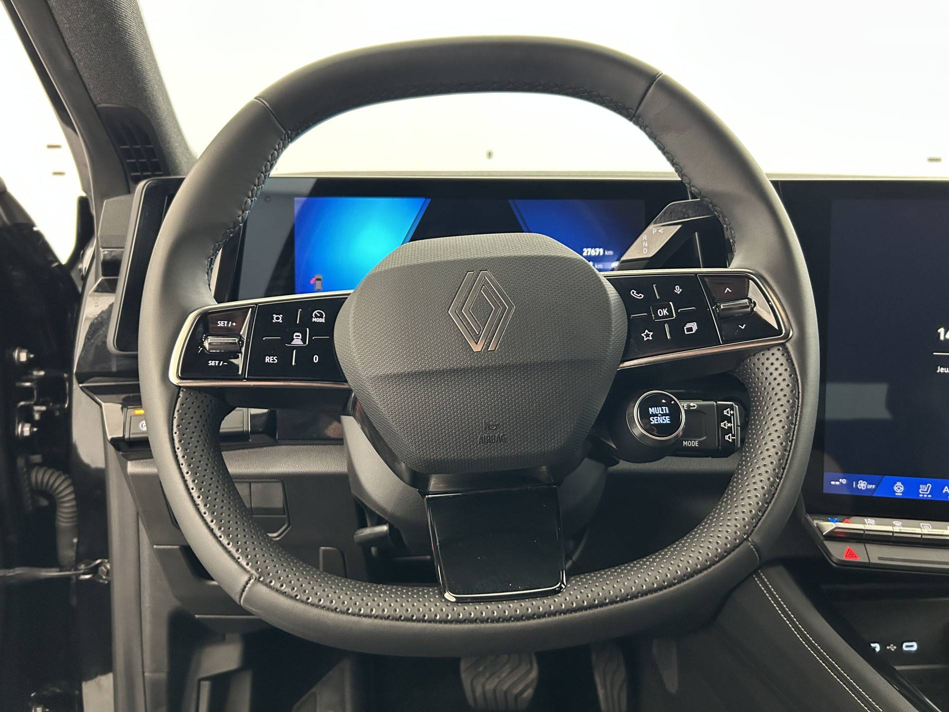 Vente en ligne Renault Rafale  E-Tech full hybrid 200 ch au prix de 36 490 €
