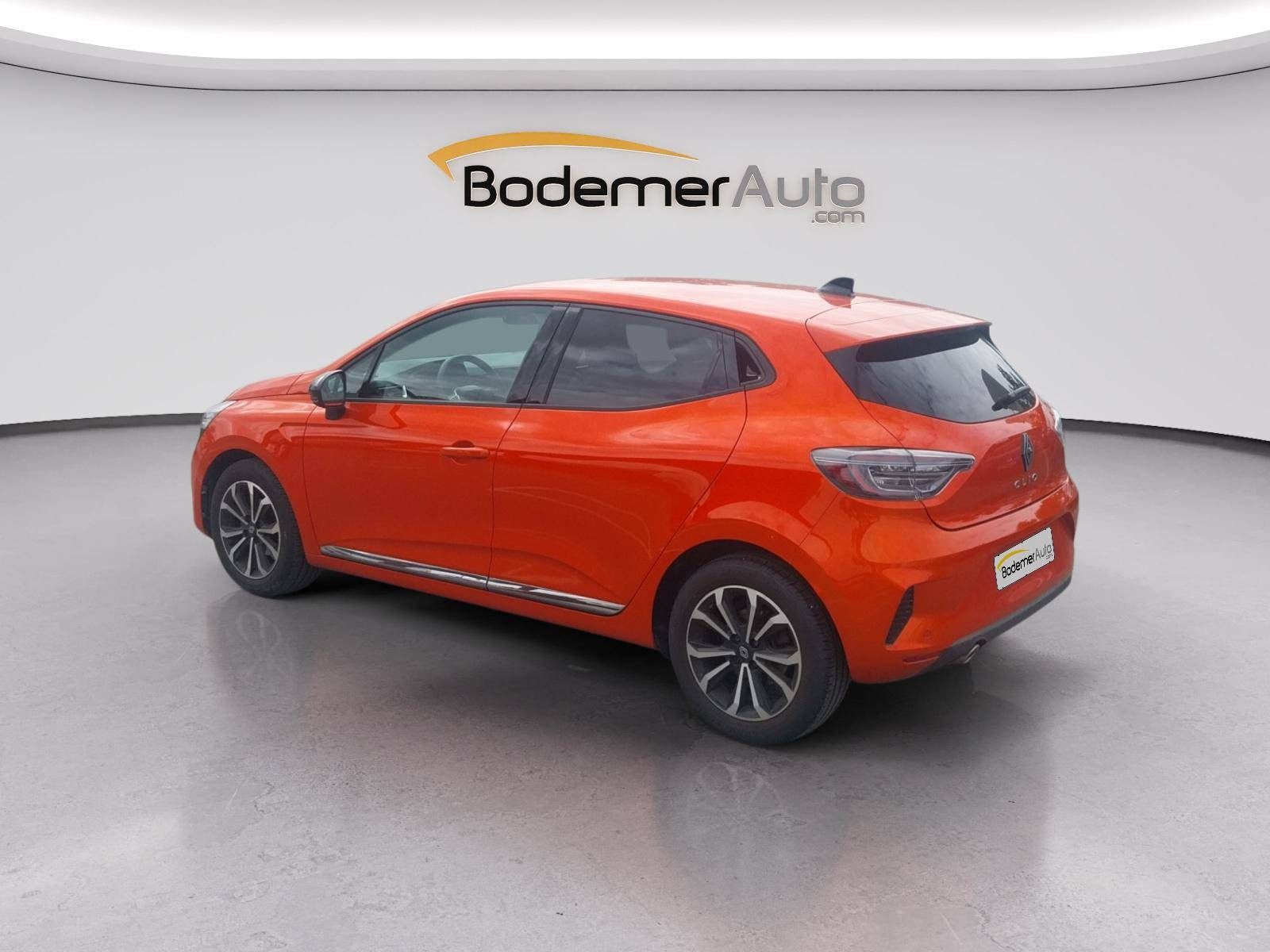 Vente en ligne Renault Clio 5 Clio Eco-G 100 ch GSR2 au prix de 16 990 €