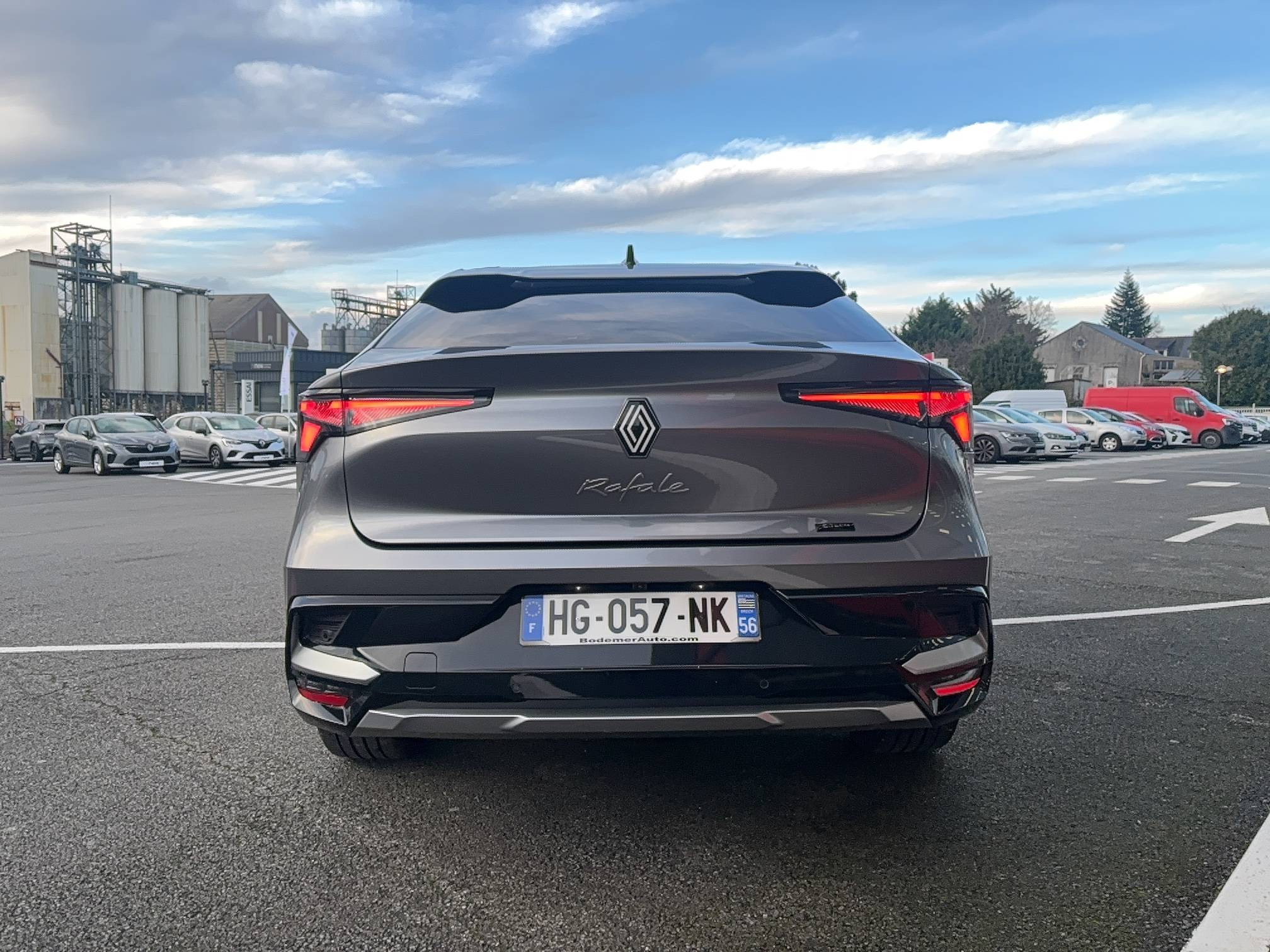 Vente en ligne Renault Rafale  E-Tech full hybrid 200ch au prix de 39 990 €