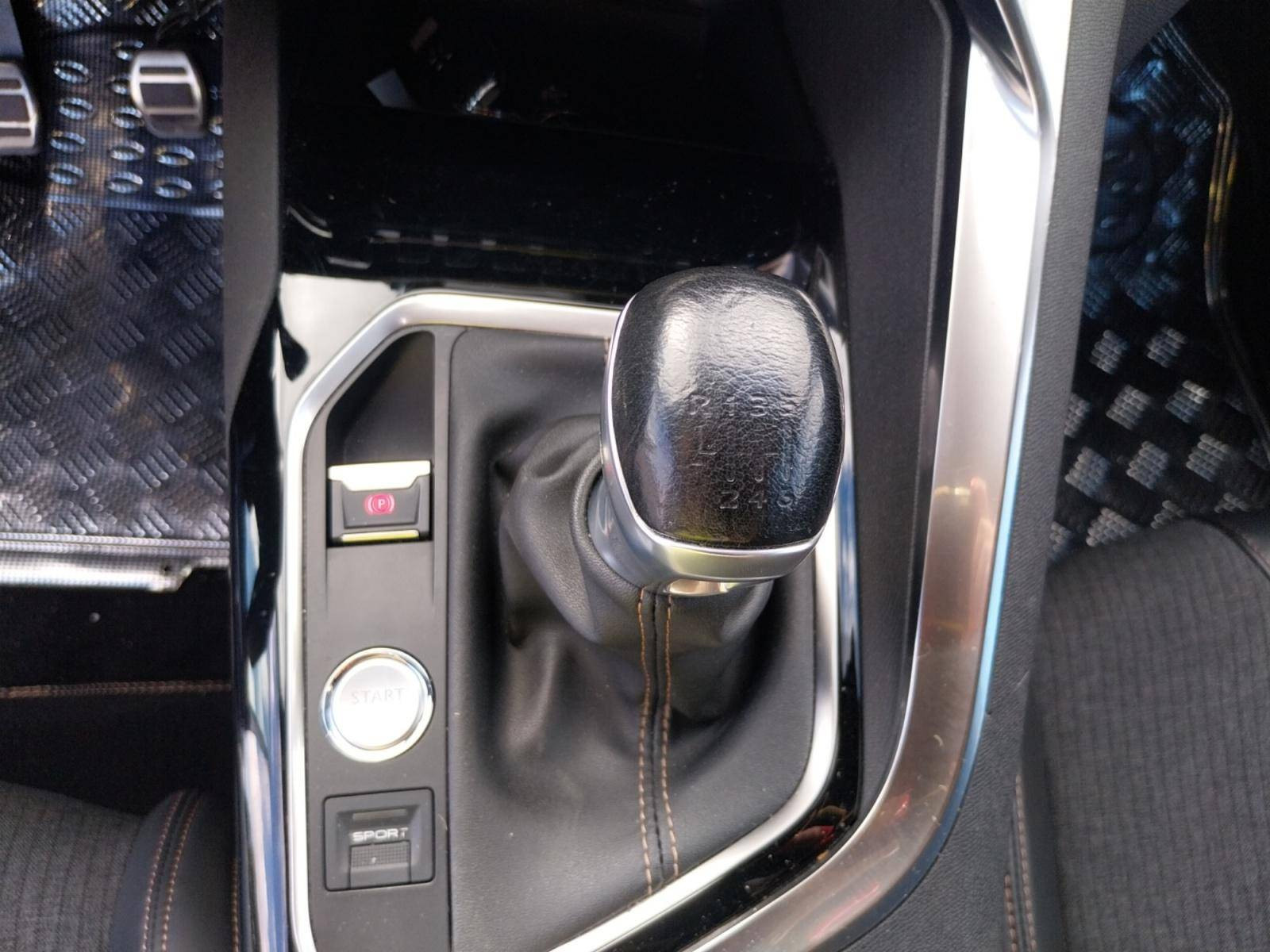 Vente en ligne Peugeot 3008  2.0 BlueHDi 150ch S&S BVM6 au prix de 17 900 €