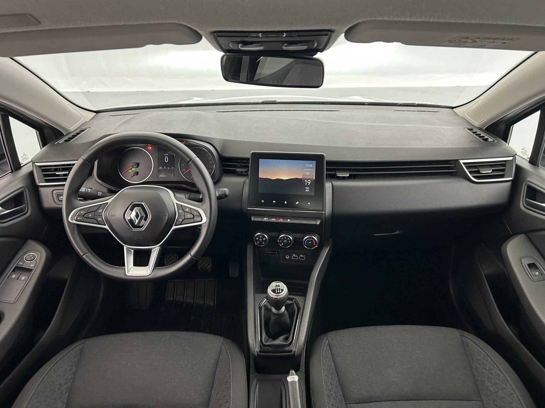 Vente en ligne Renault Clio 5 Clio TCe 90 au prix de 13 500 €