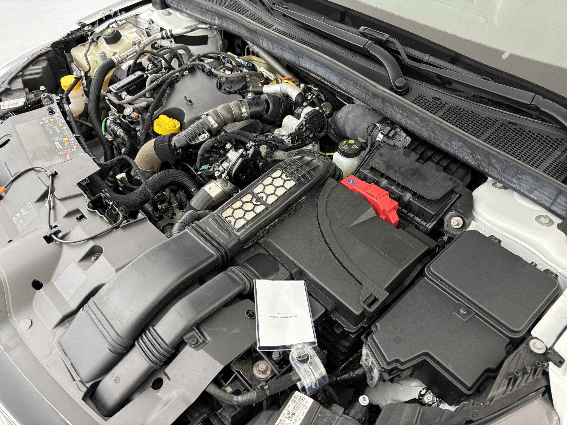 Vente en ligne Renault Megane 4  BLUE DCI 115 au prix de 14 990 €